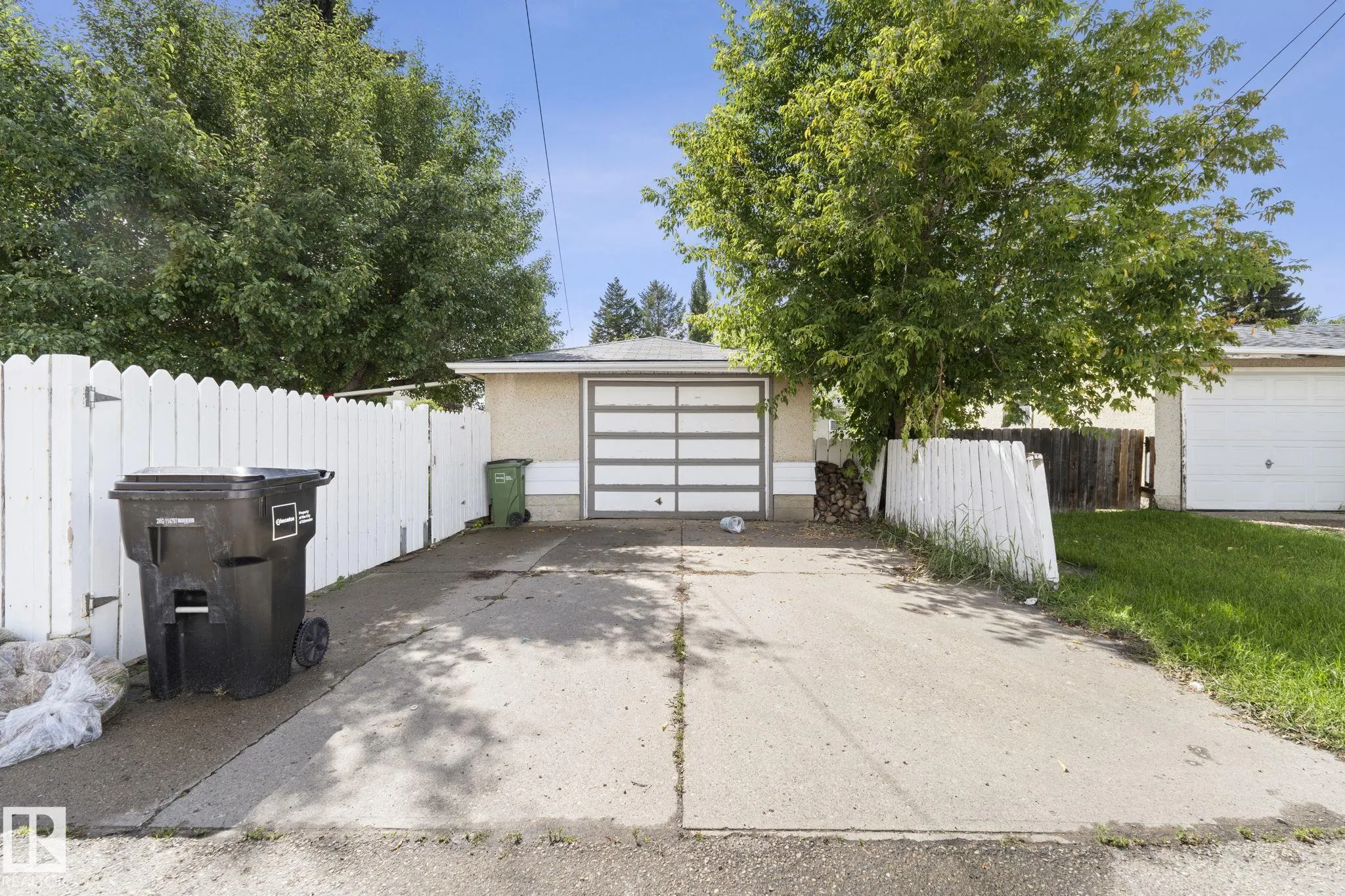12823 88 Street