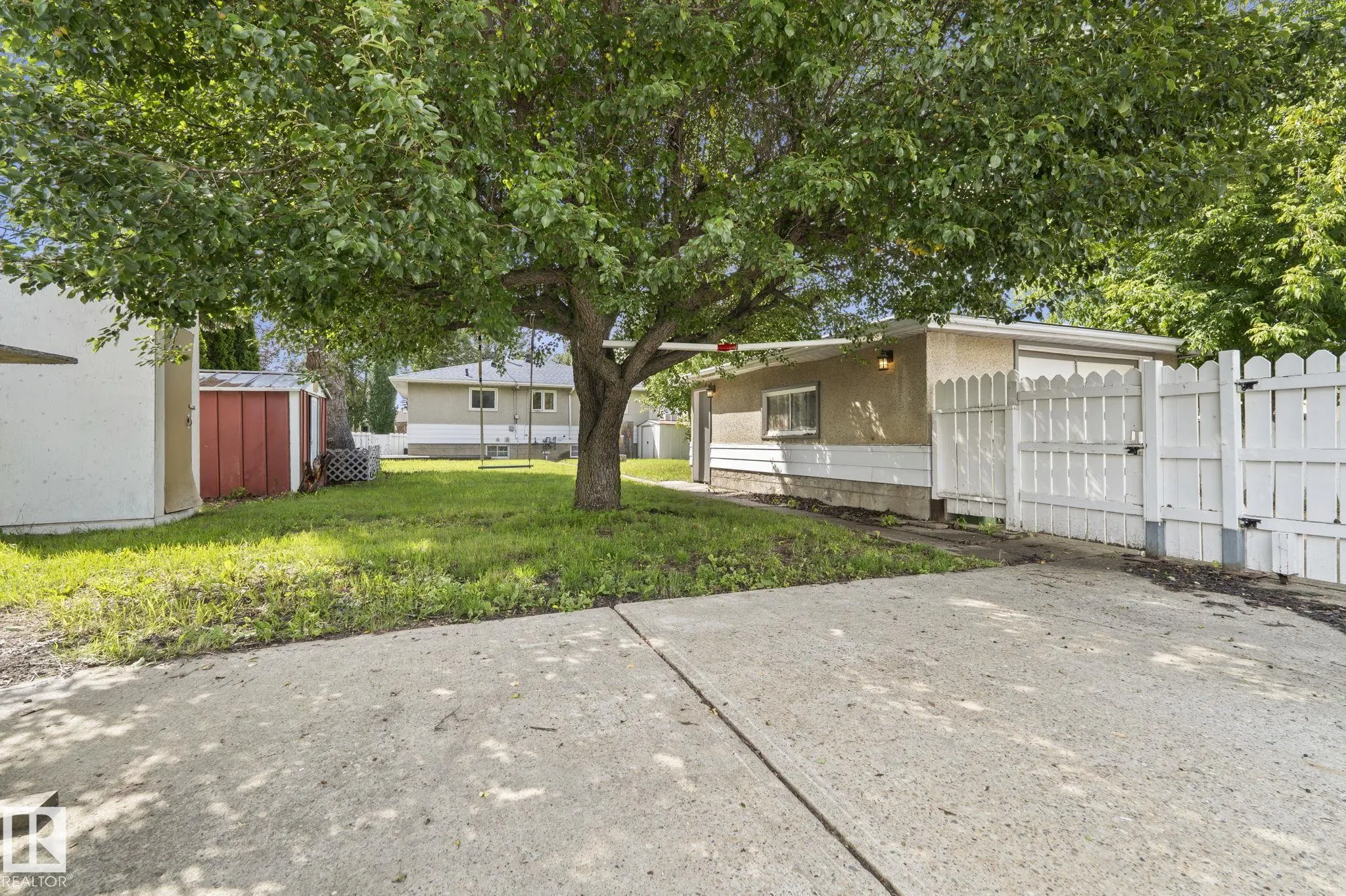 12823 88 Street