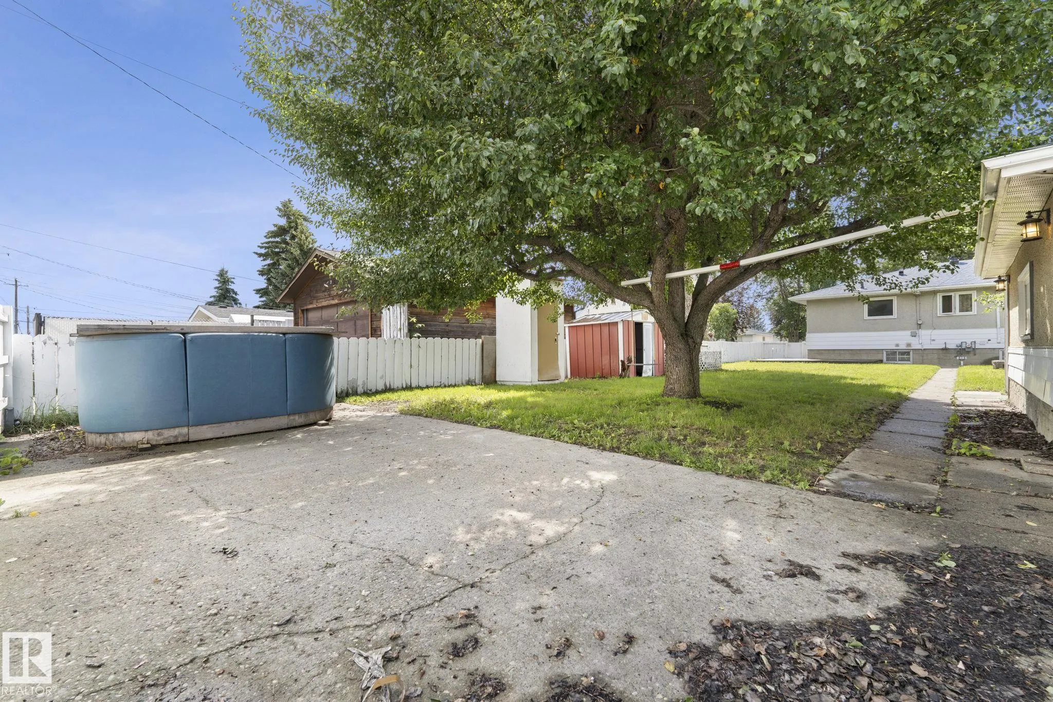 12823 88 Street