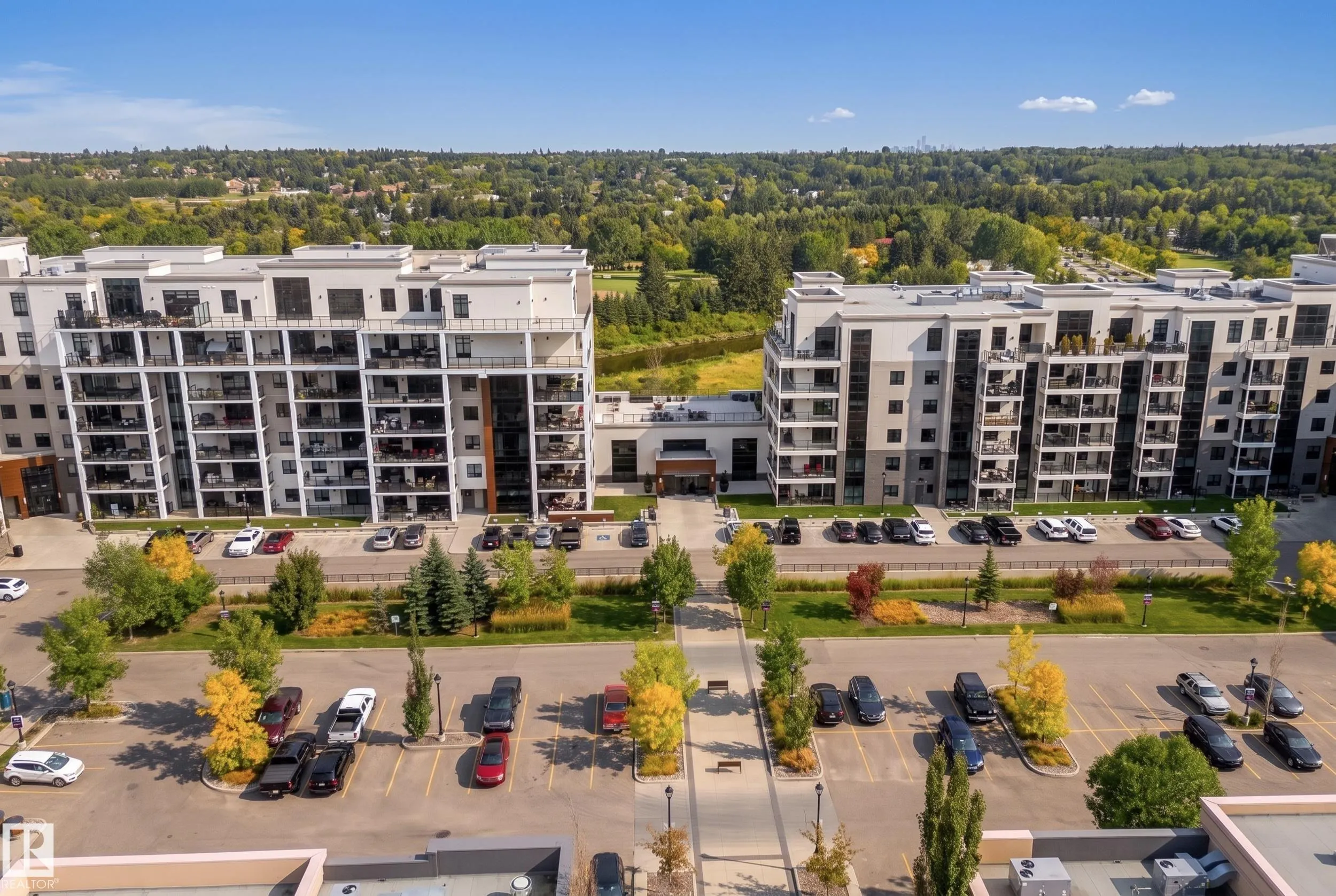200 BELLEROSE Drive