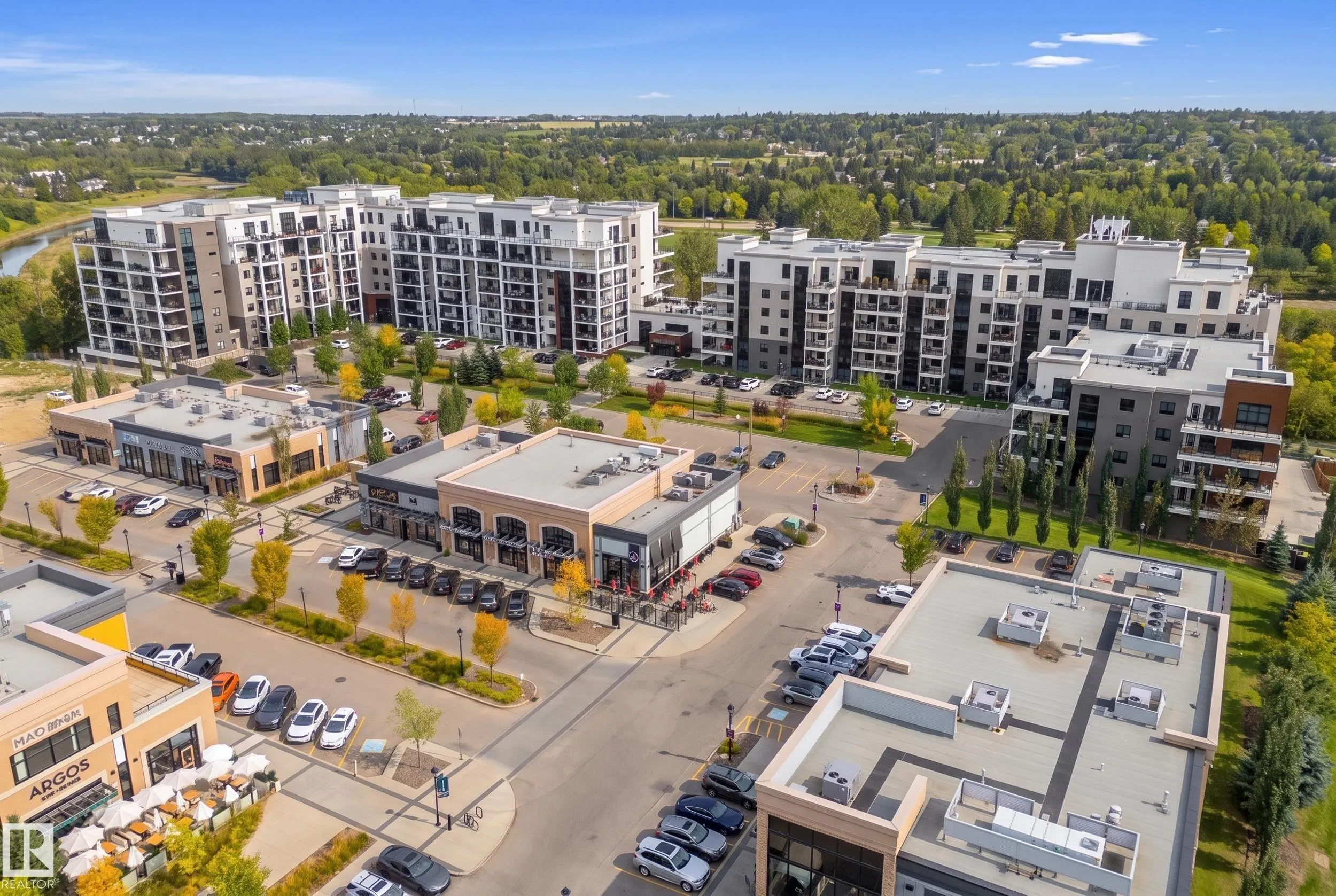 200 BELLEROSE Drive