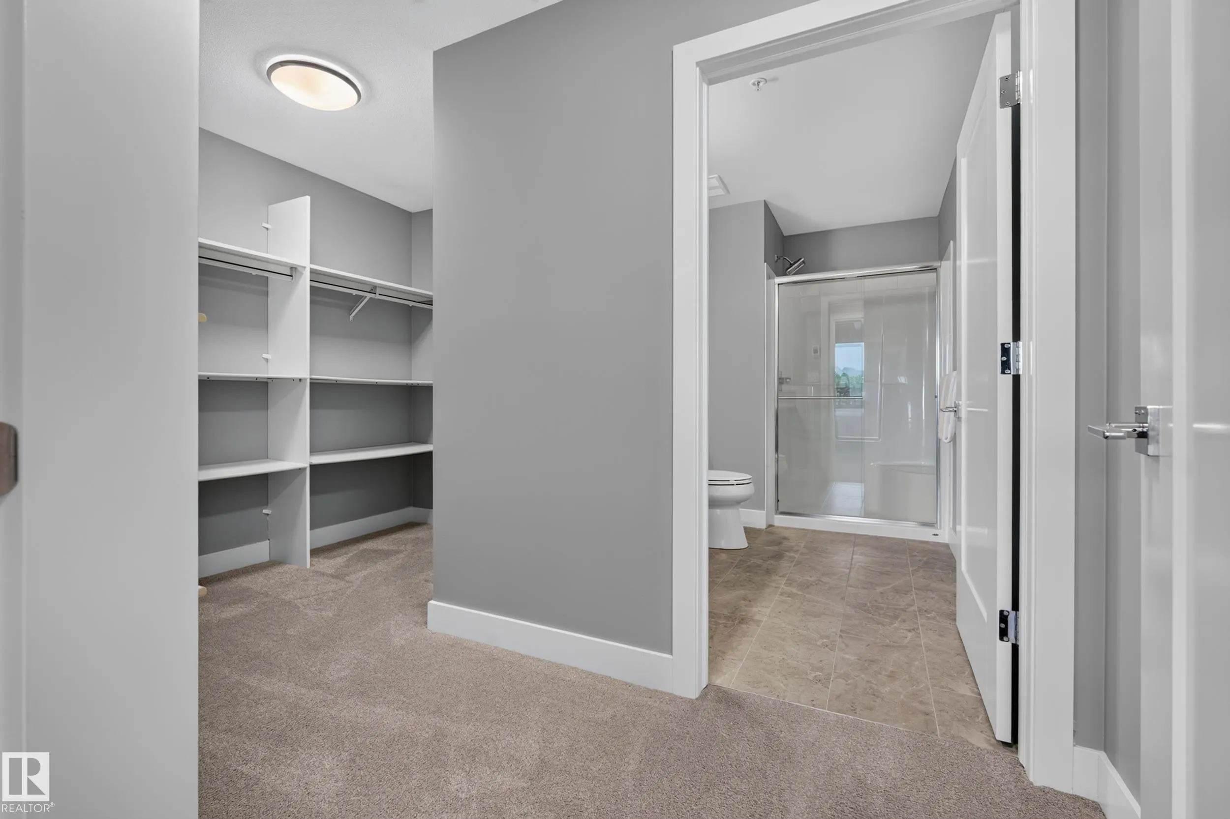 200 BELLEROSE Drive