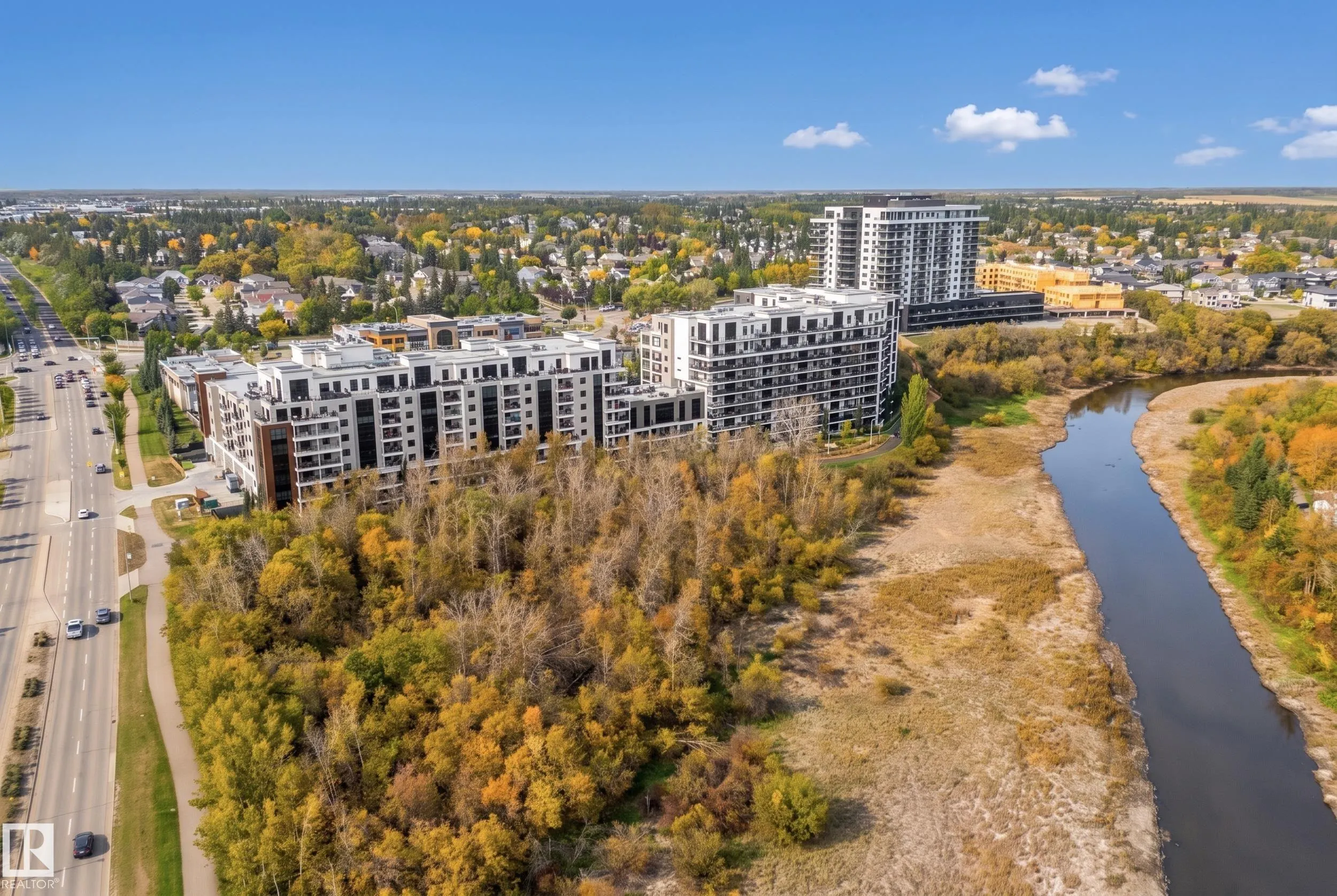 200 BELLEROSE Drive