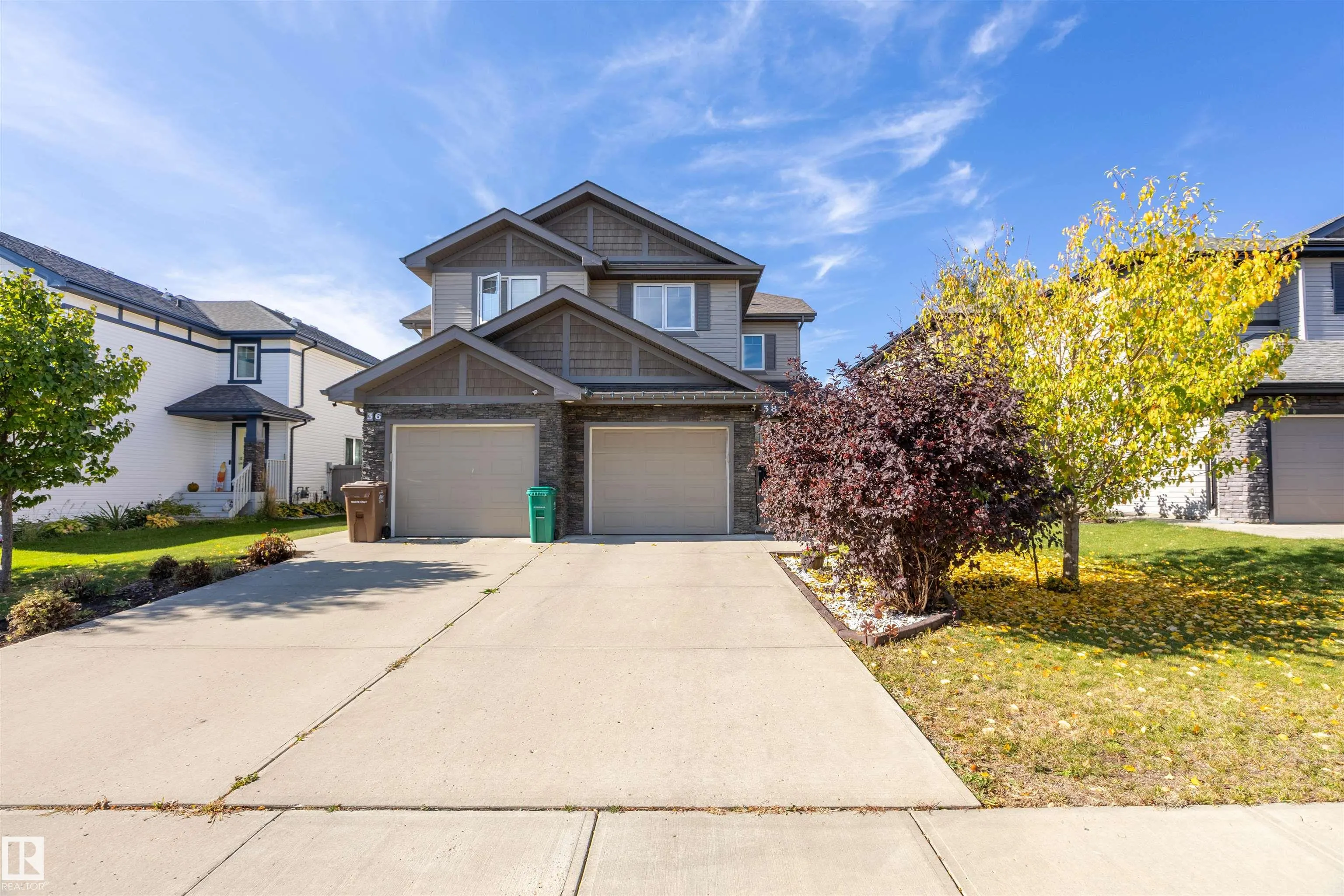 38 RED TAIL Way
