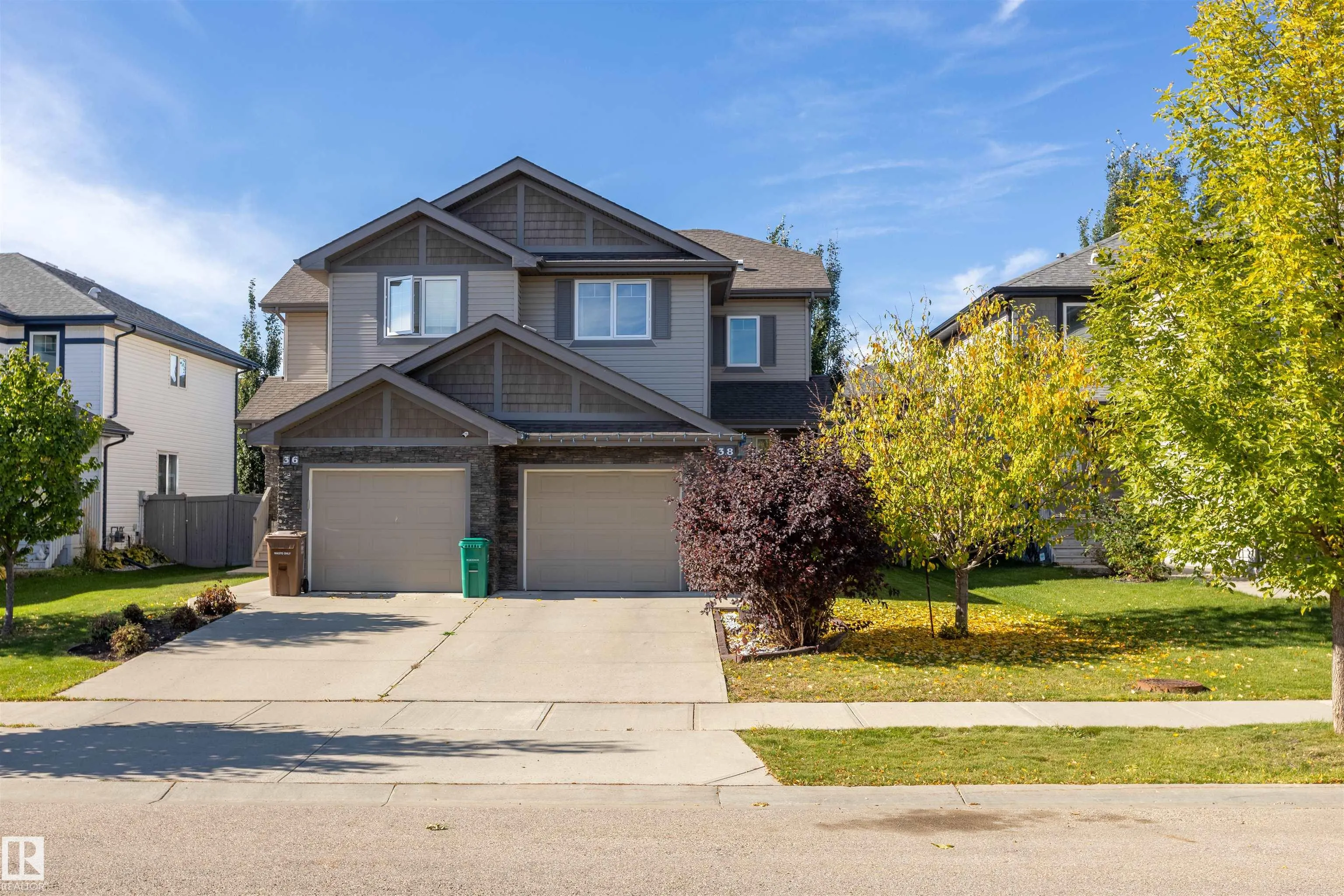 38 RED TAIL Way