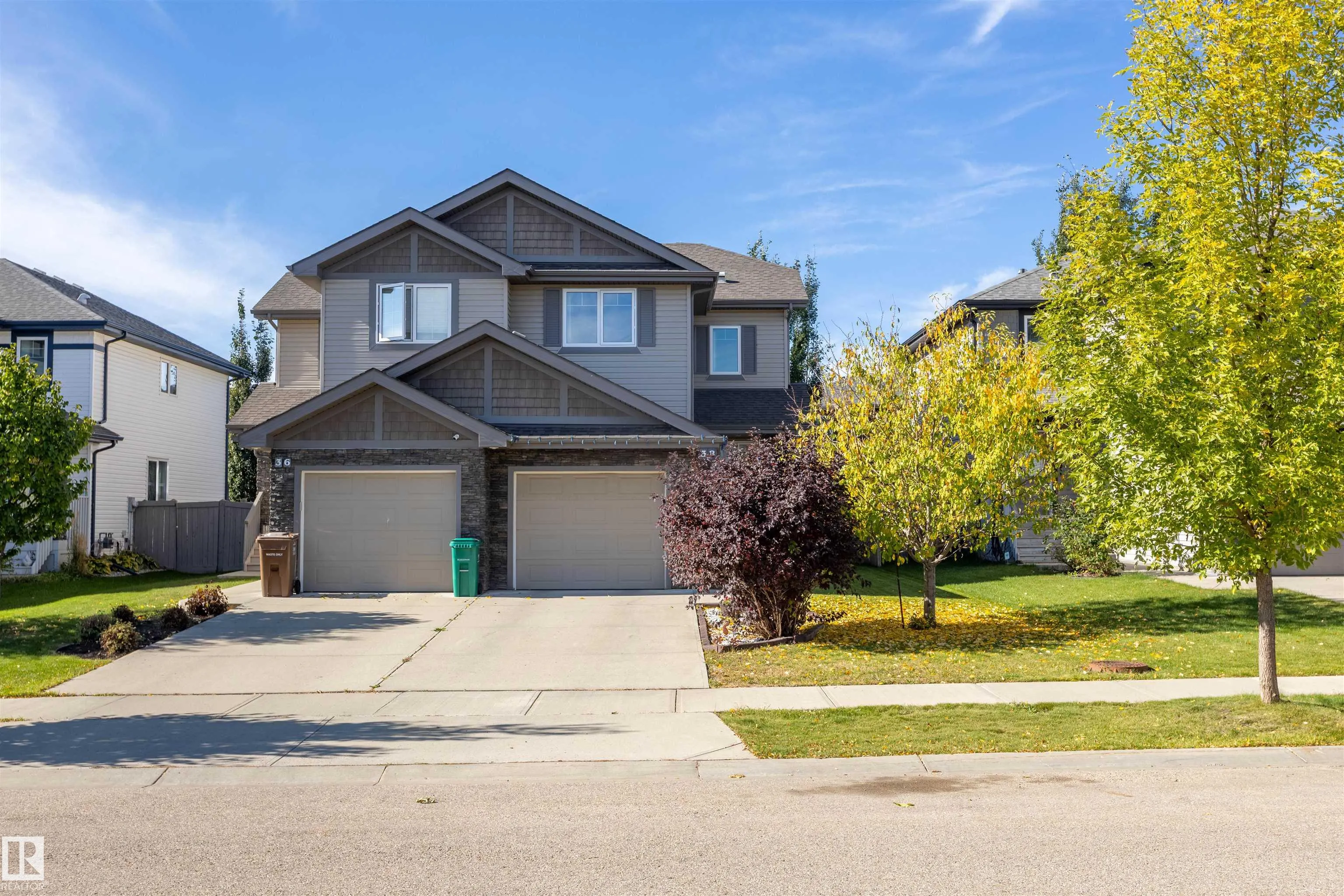 38 RED TAIL Way