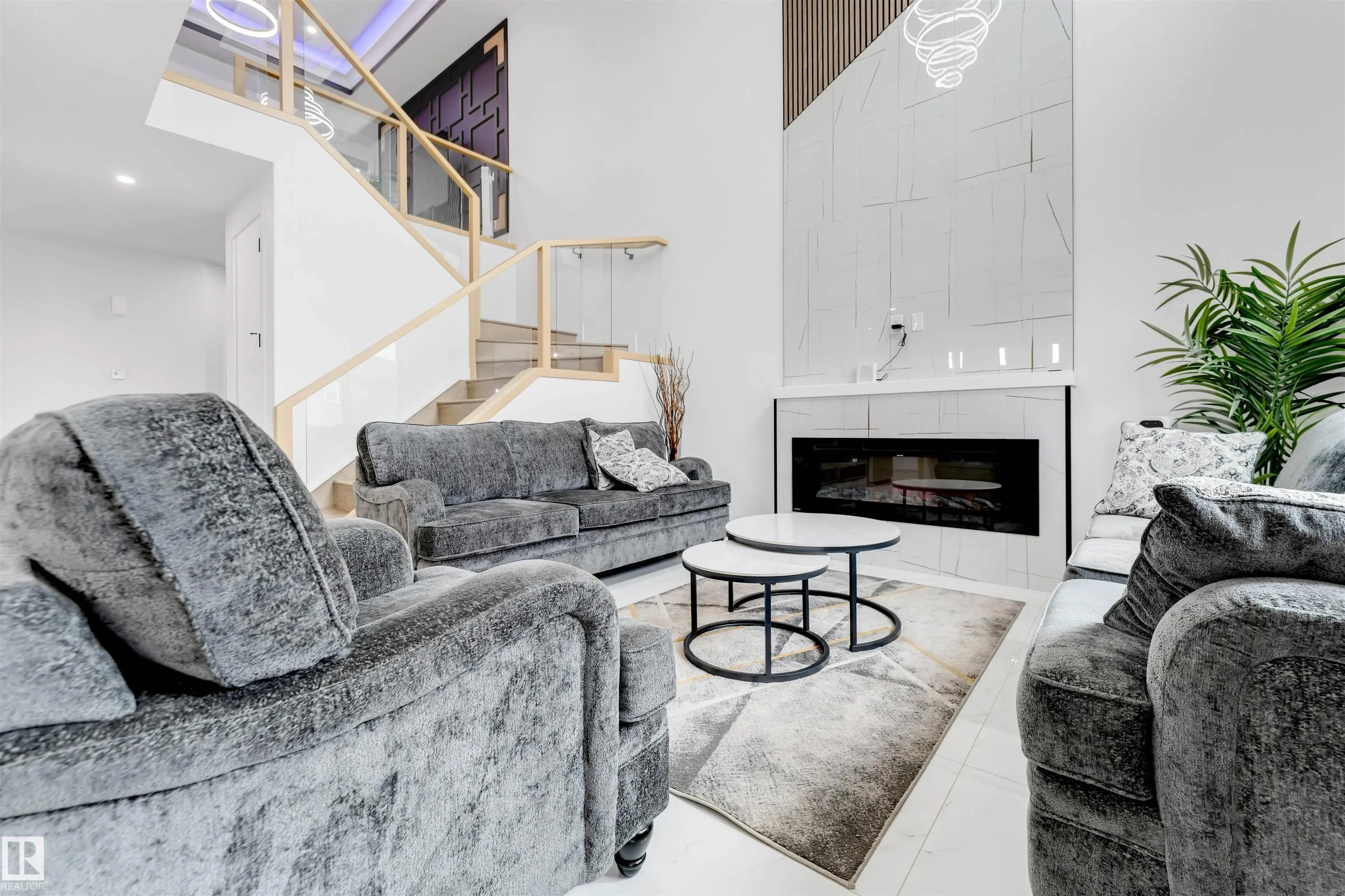 403 Pine Point
