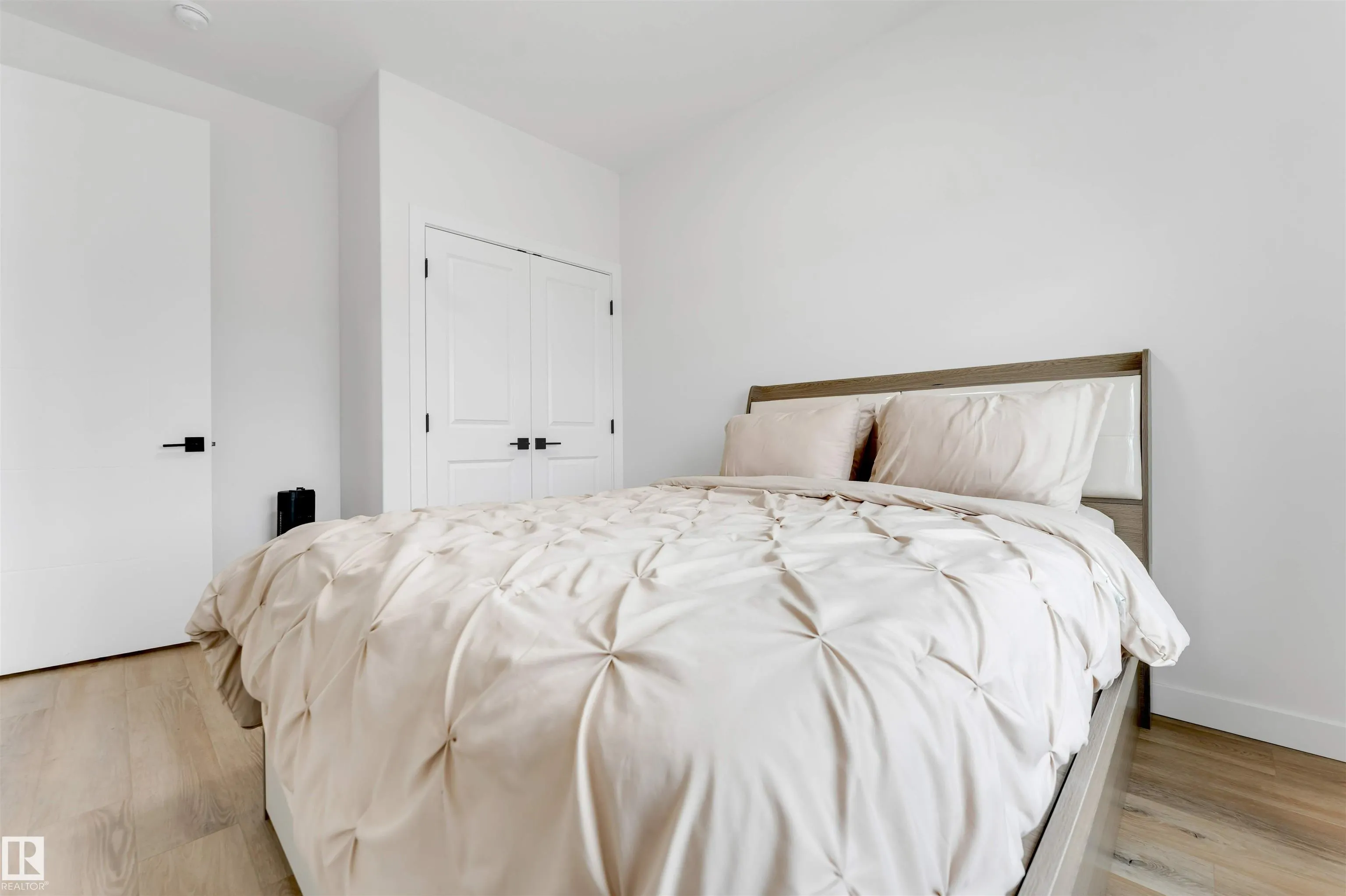 403 Pine Point