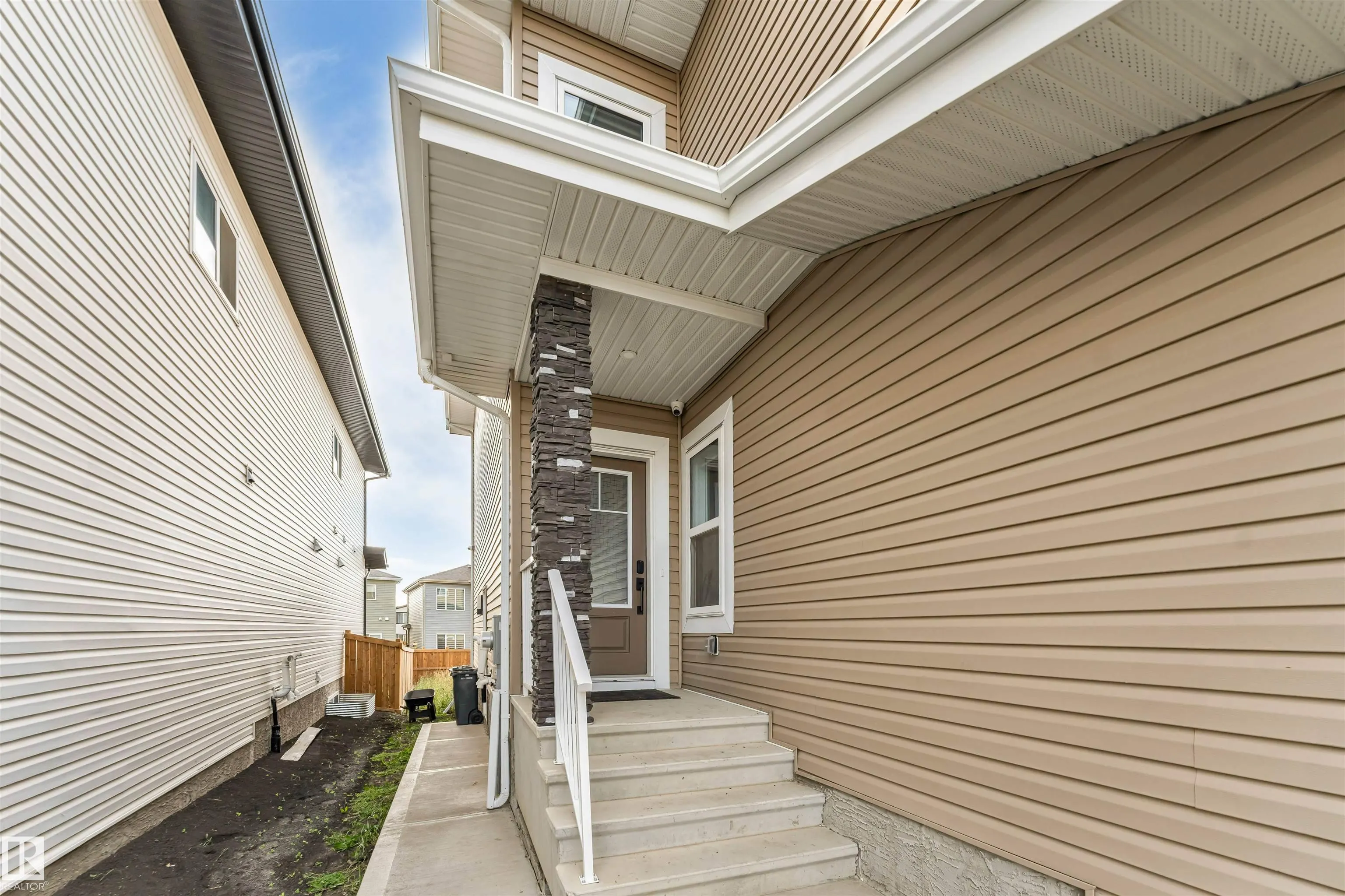 403 Pine Point