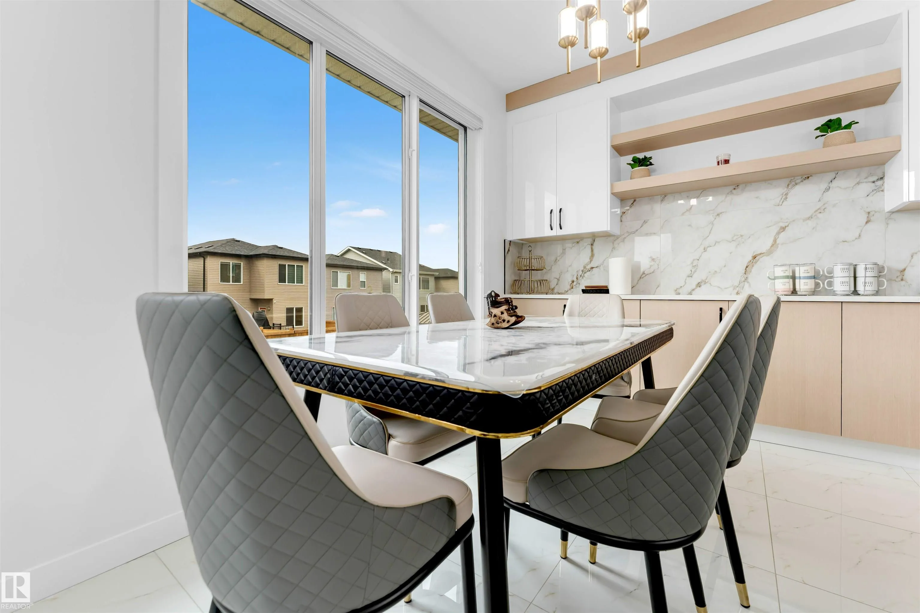 403 Pine Point