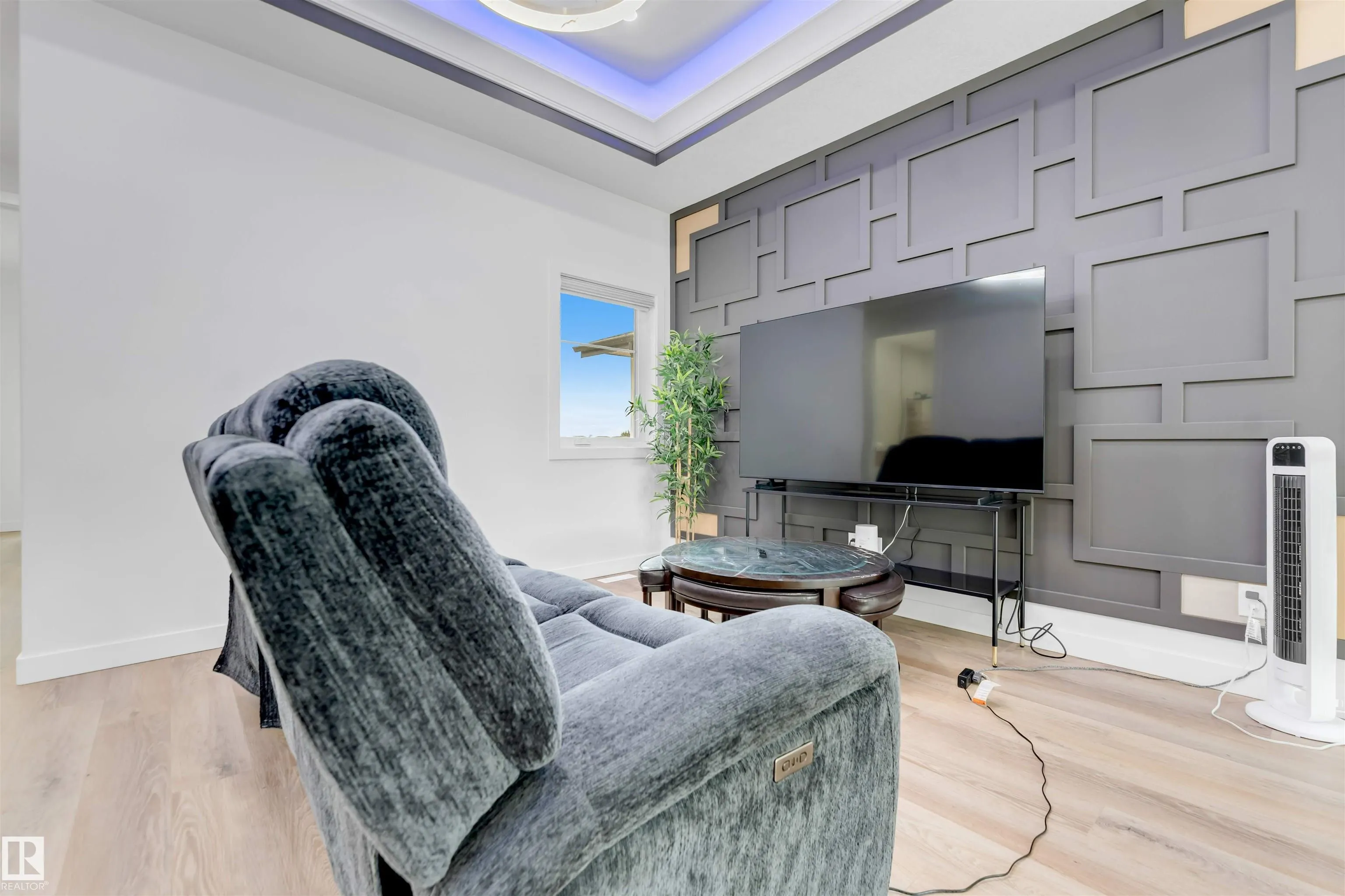 403 Pine Point