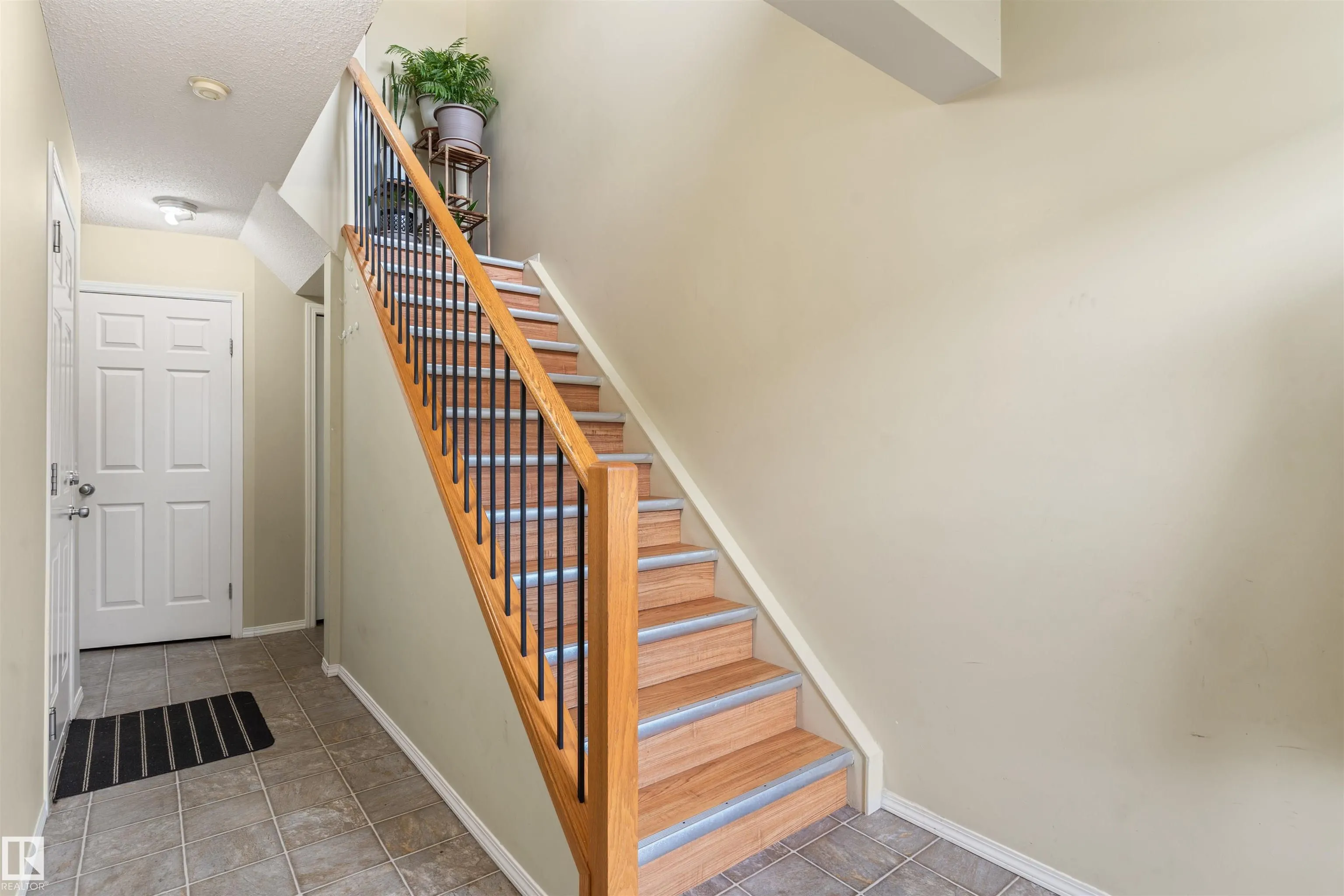 230 EDWARDS Drive