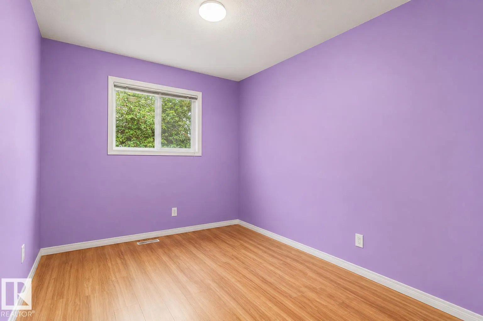 230 EDWARDS Drive