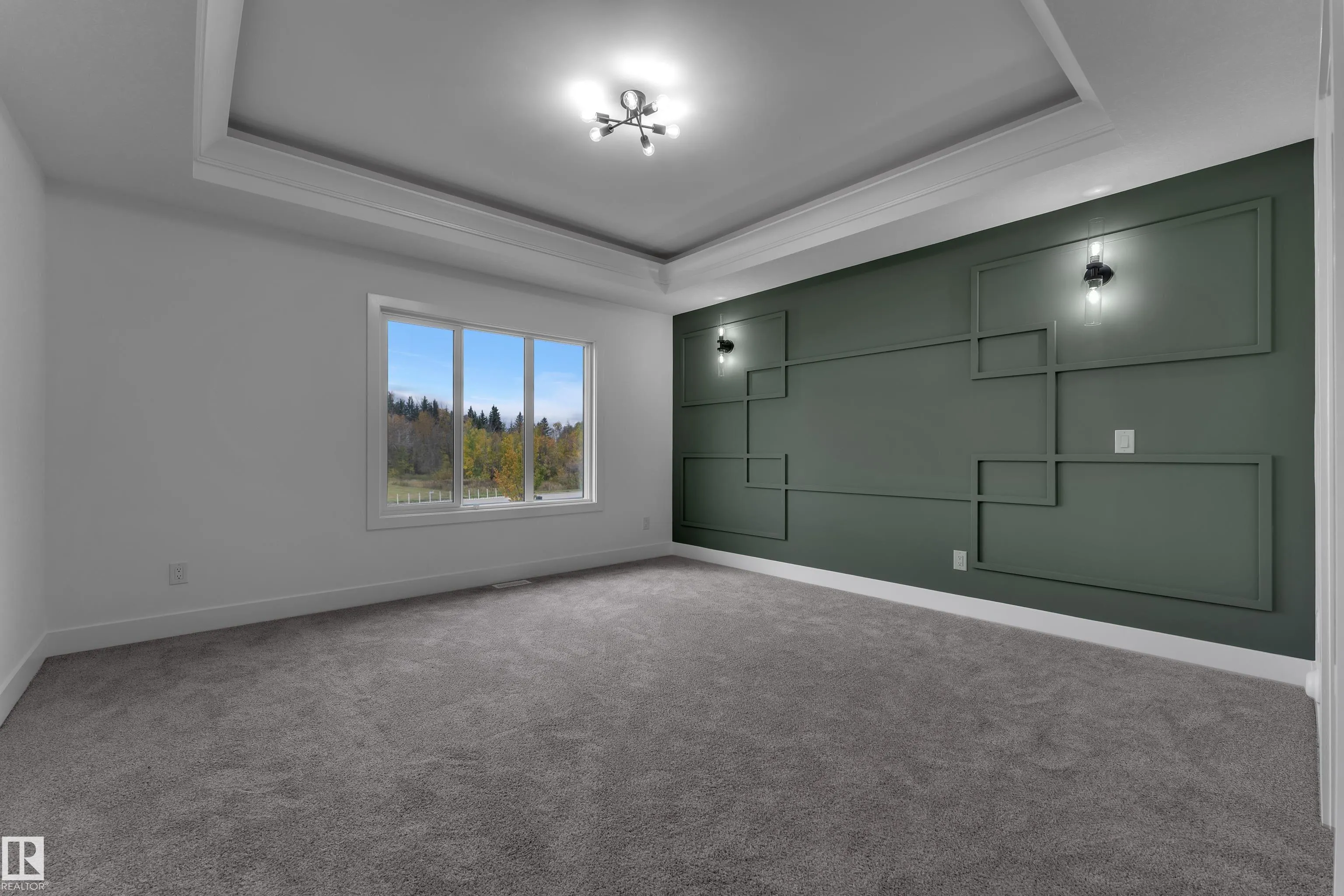 292 Munn Way
