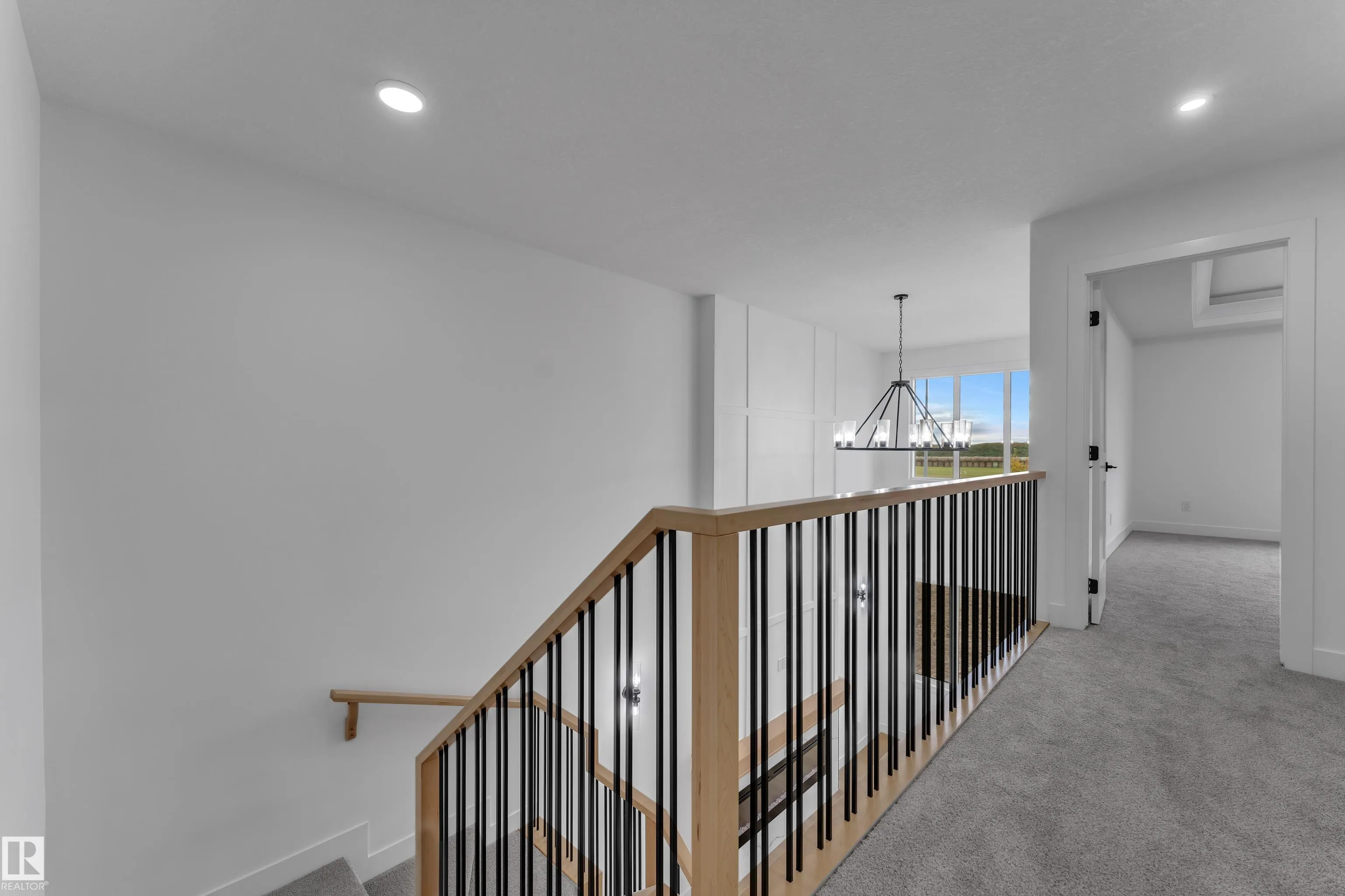 292 Munn Way