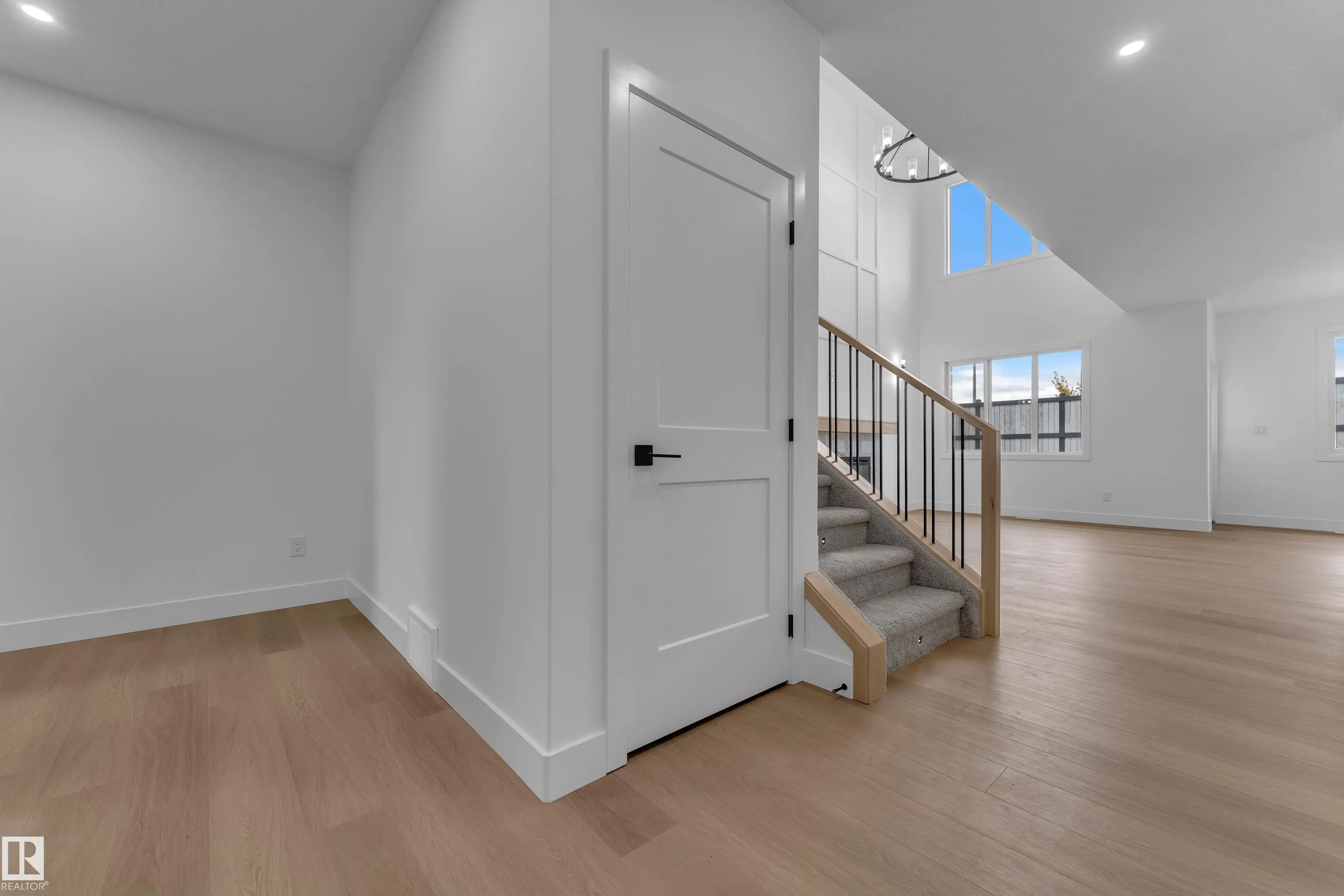 292 Munn Way