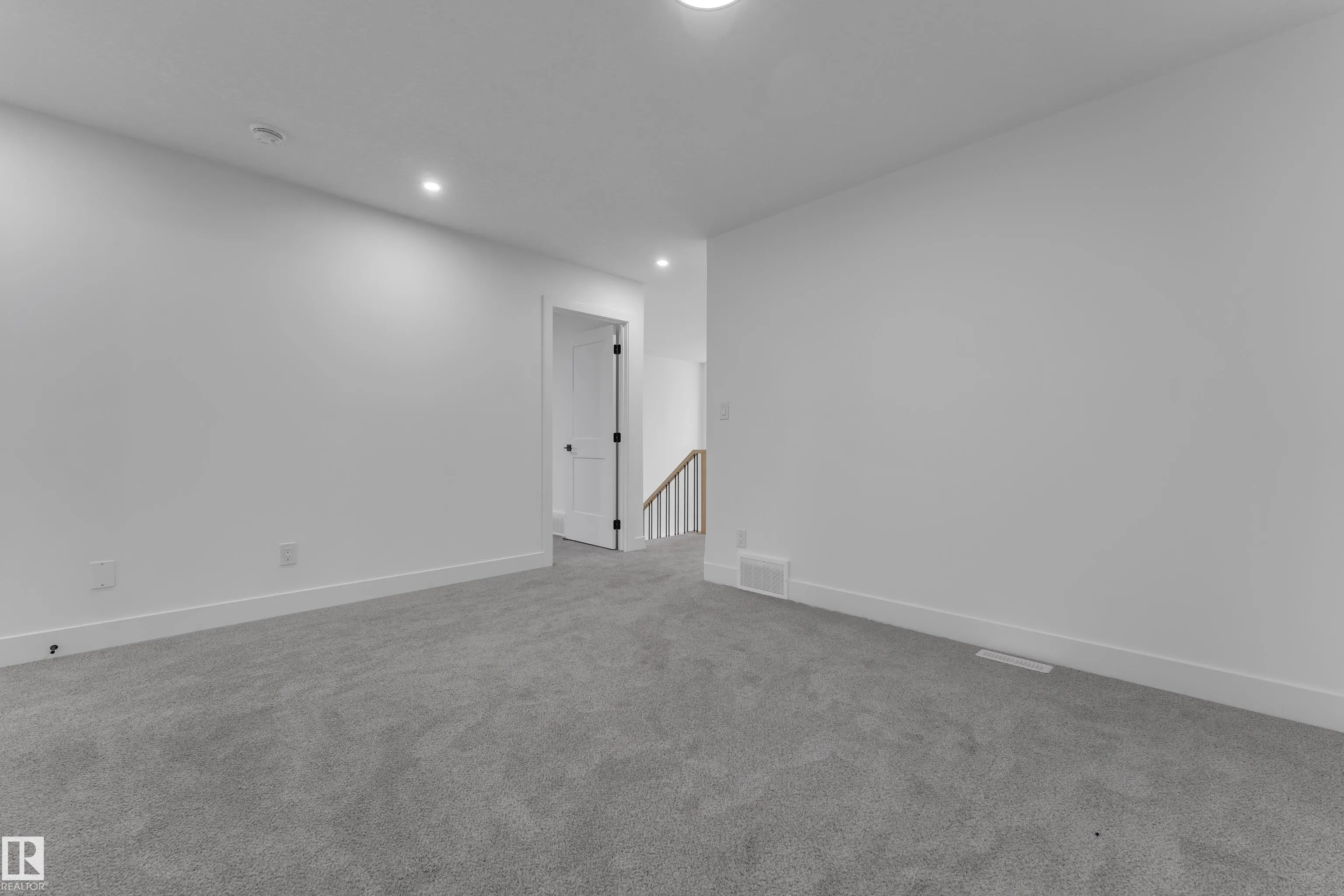 292 Munn Way