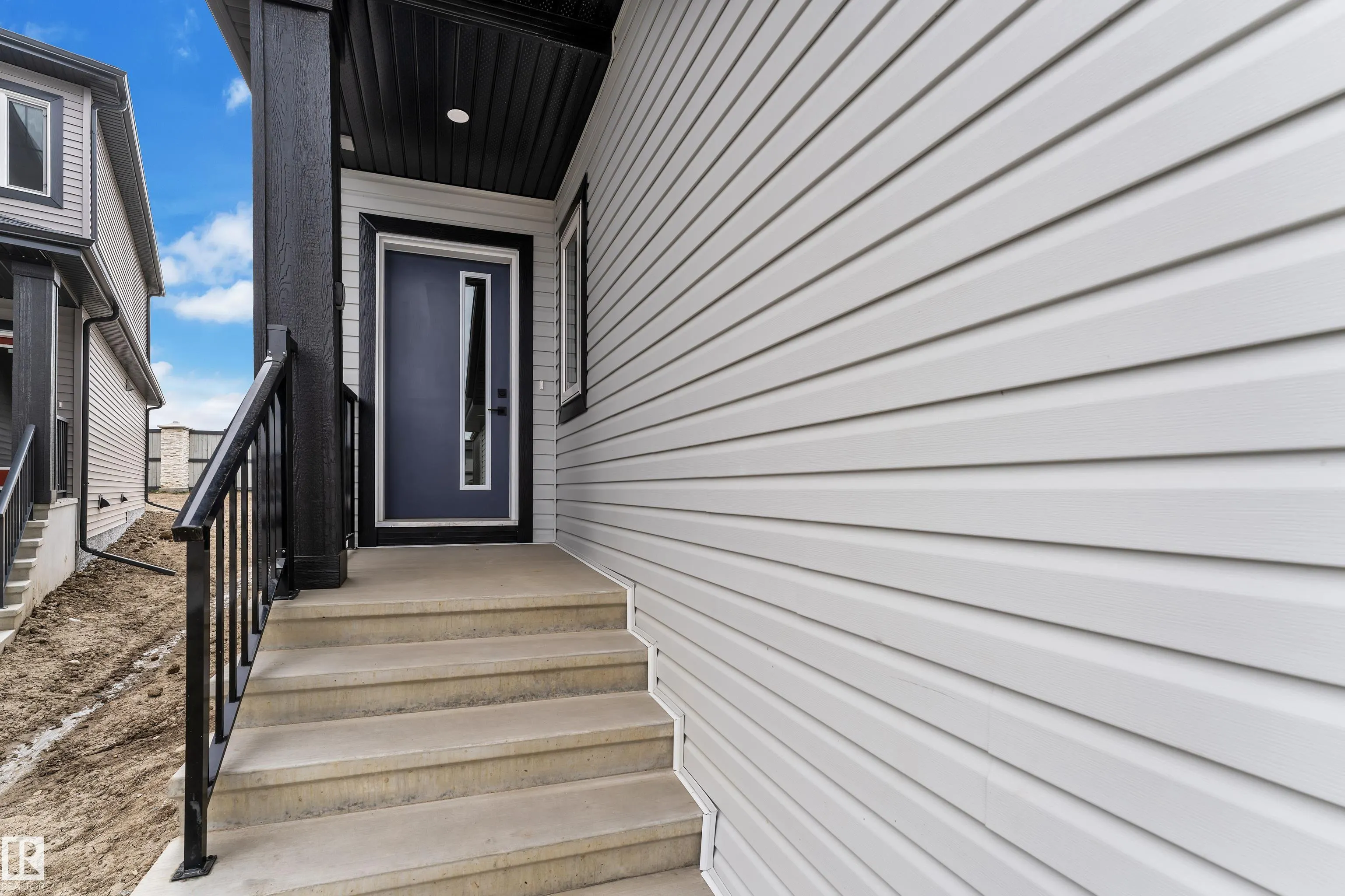 292 Munn Way