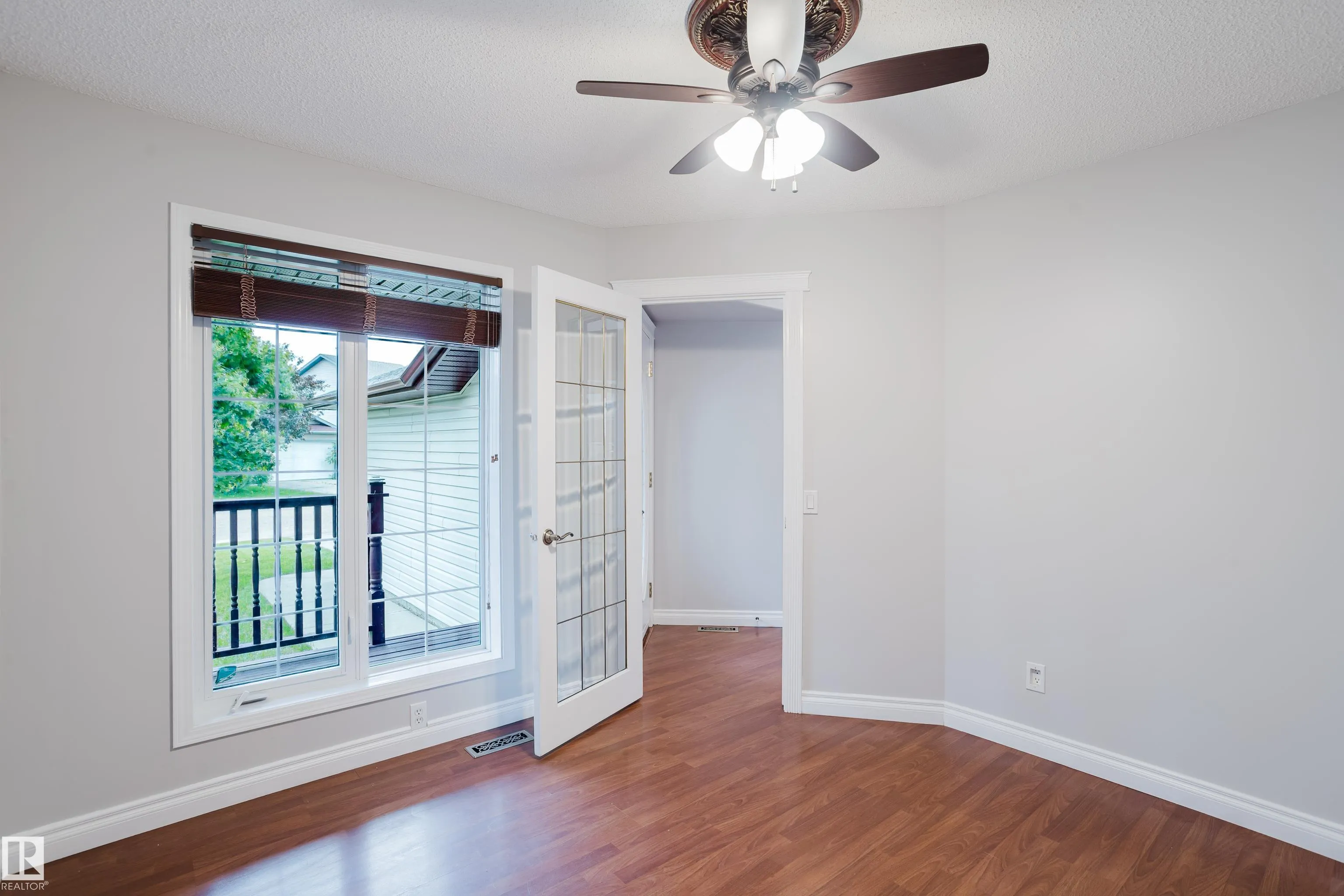 611 Hooke Court