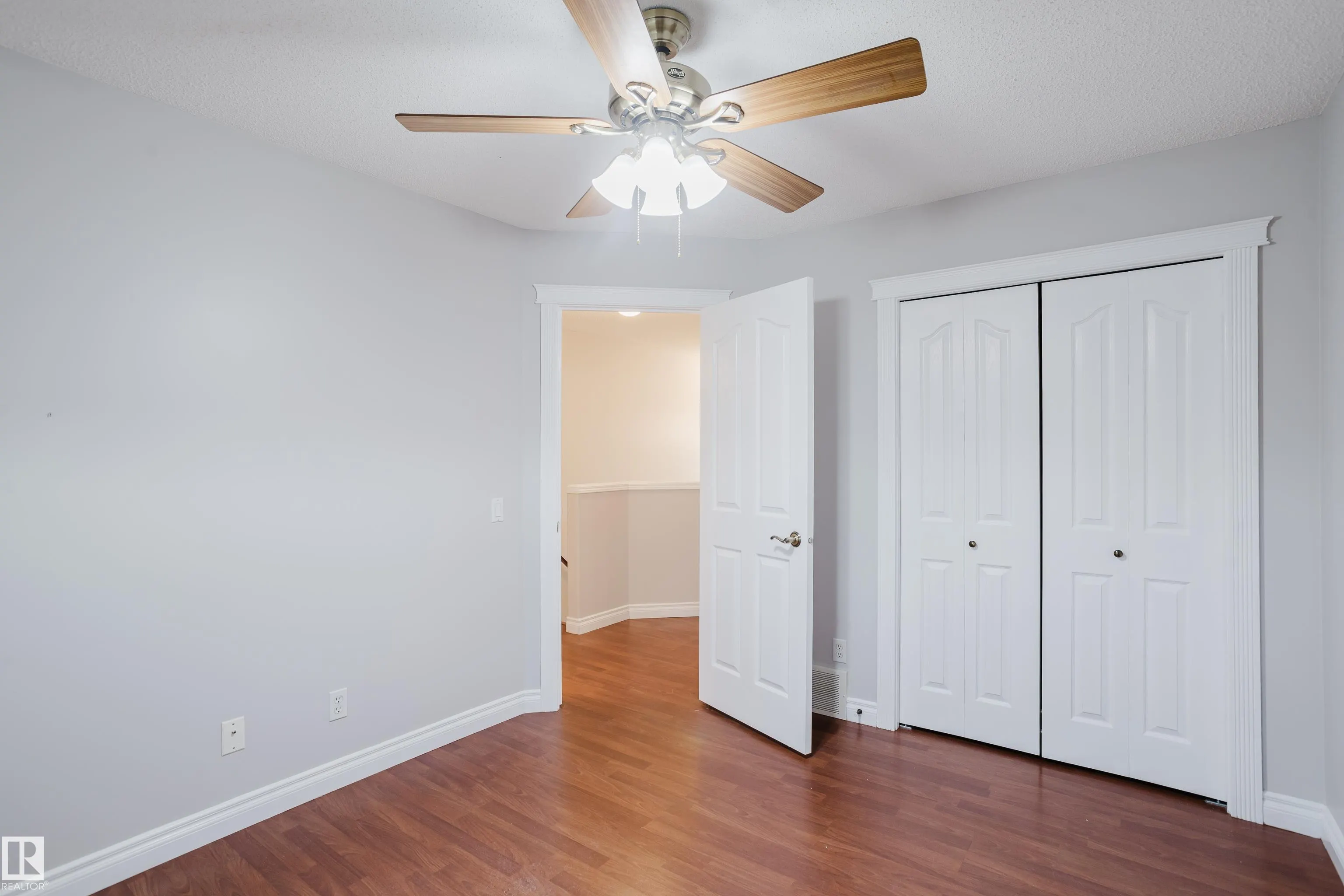 611 Hooke Court