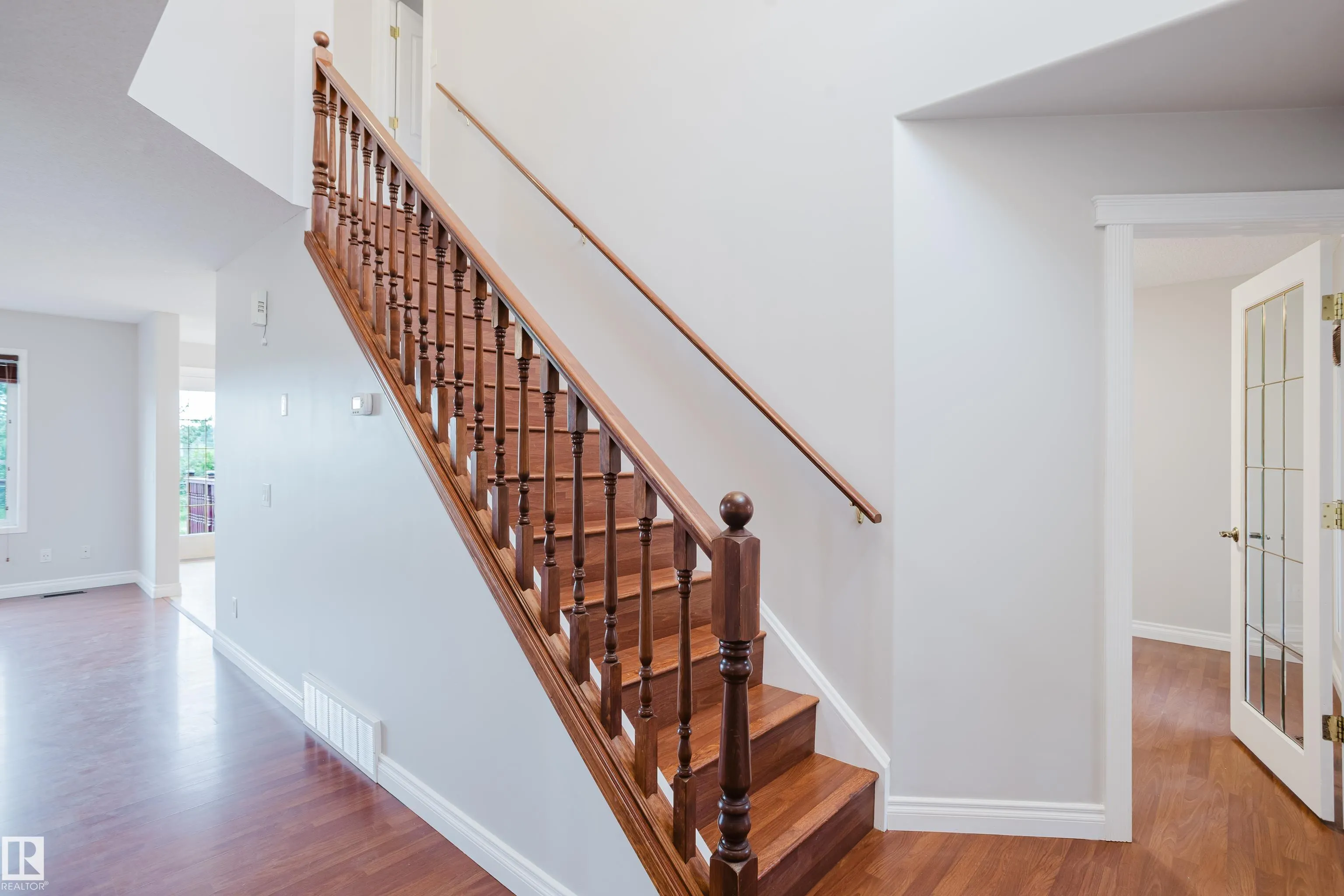 611 Hooke Court