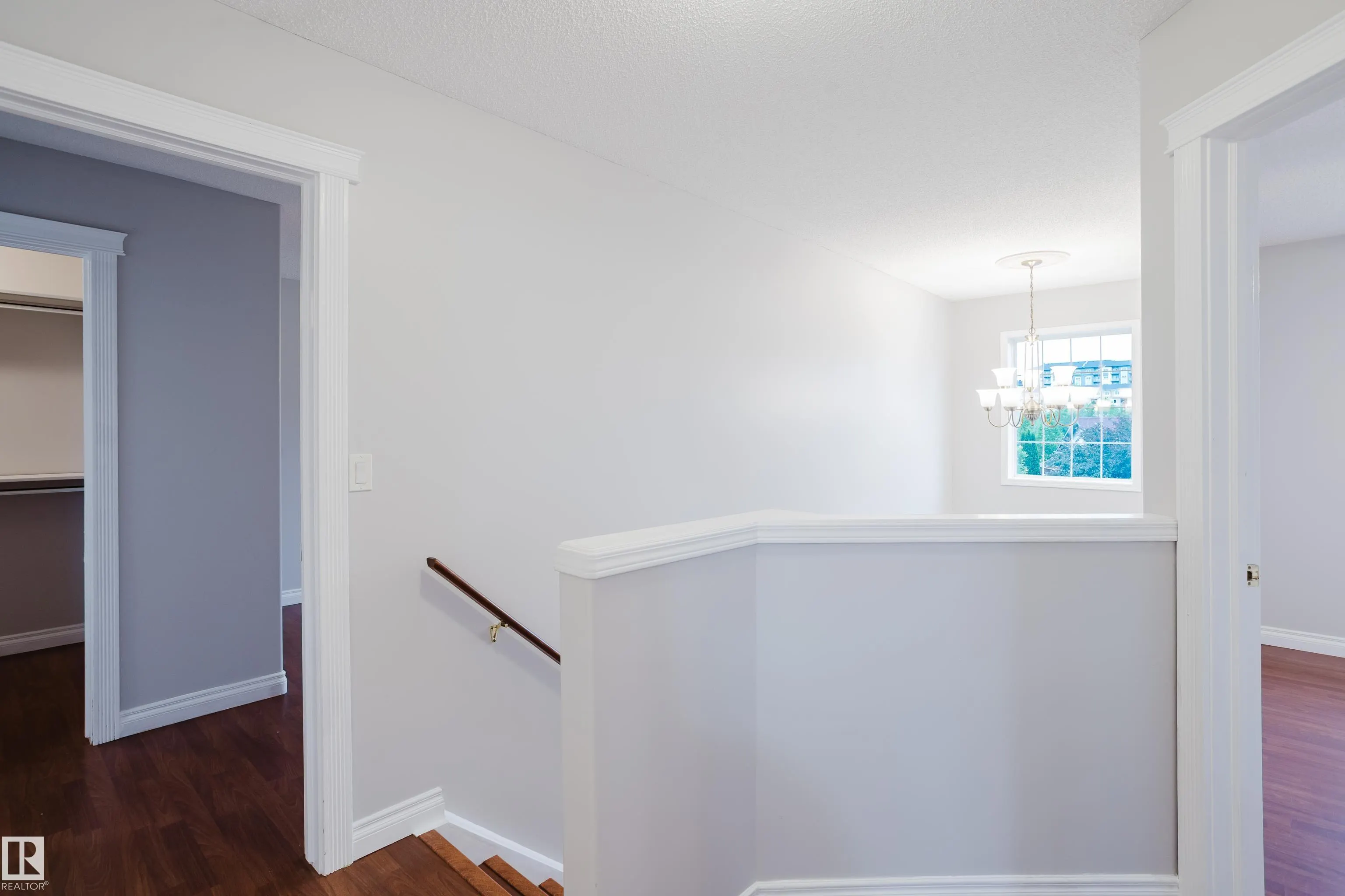 611 Hooke Court