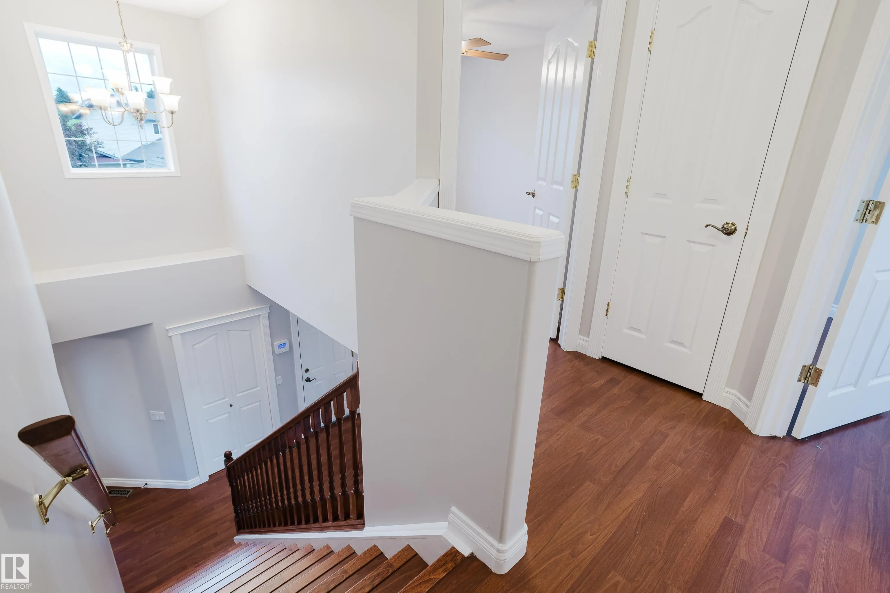611 Hooke Court