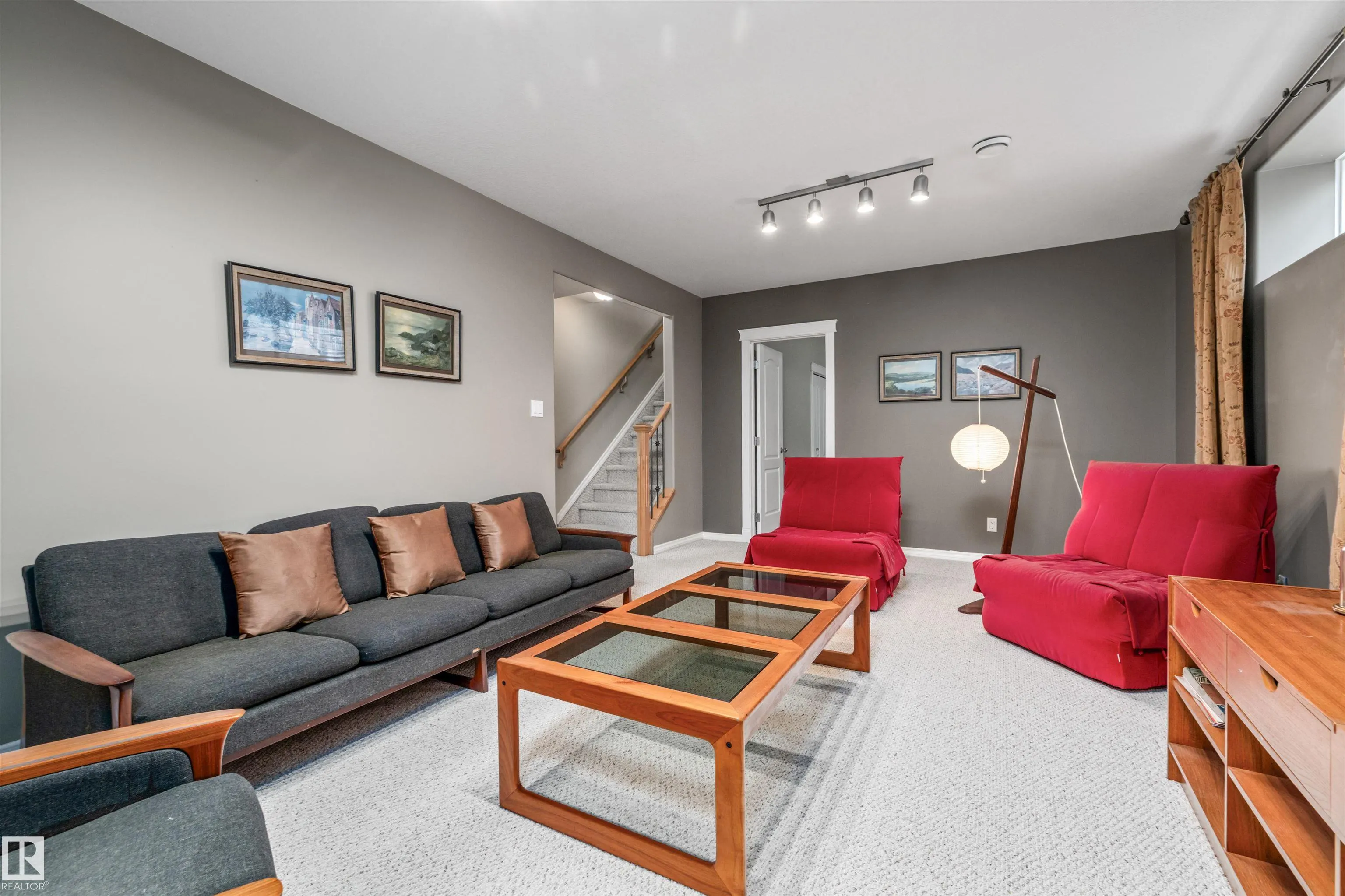 20 HARVARD PLACE
