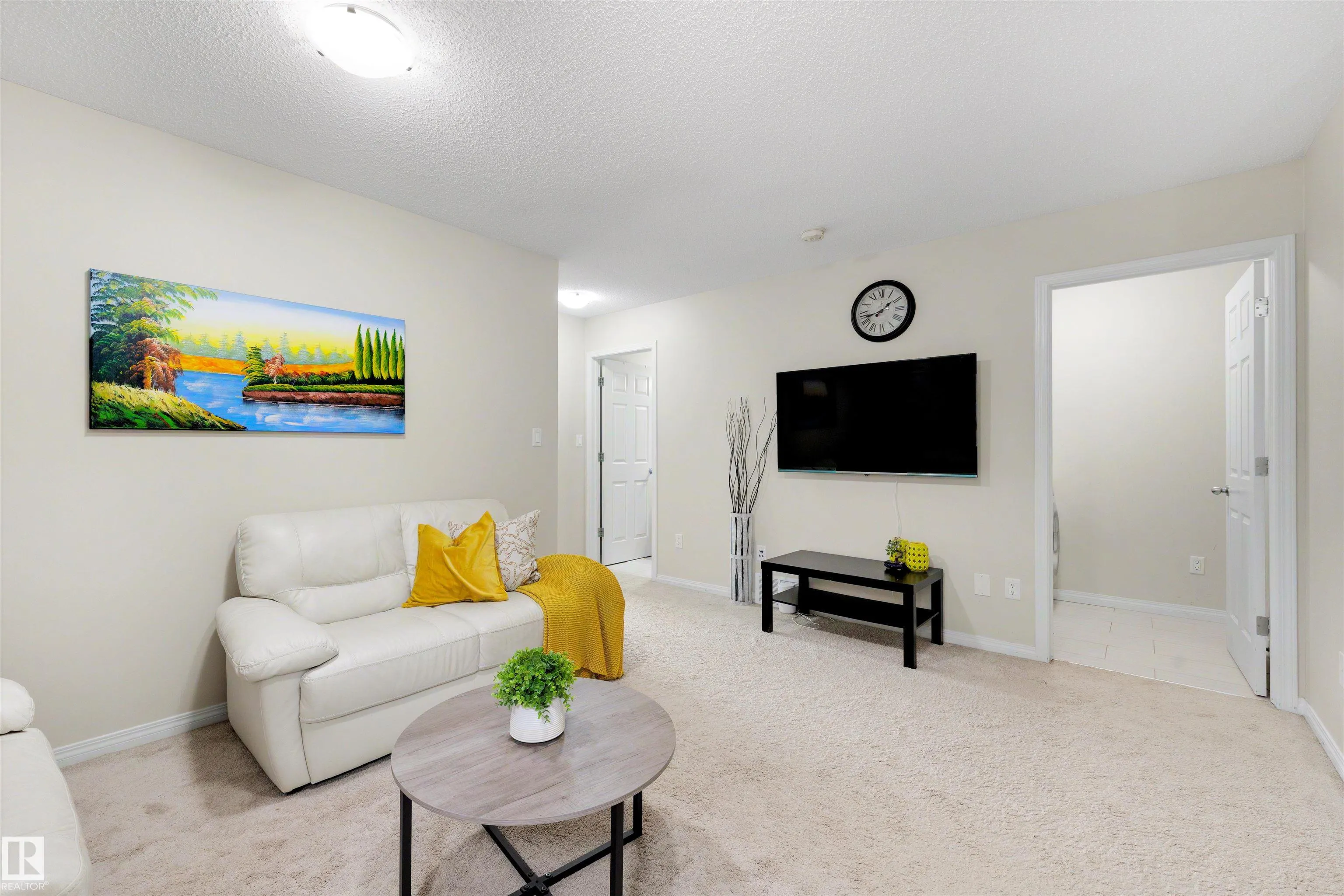 2422 CASSIDY Way