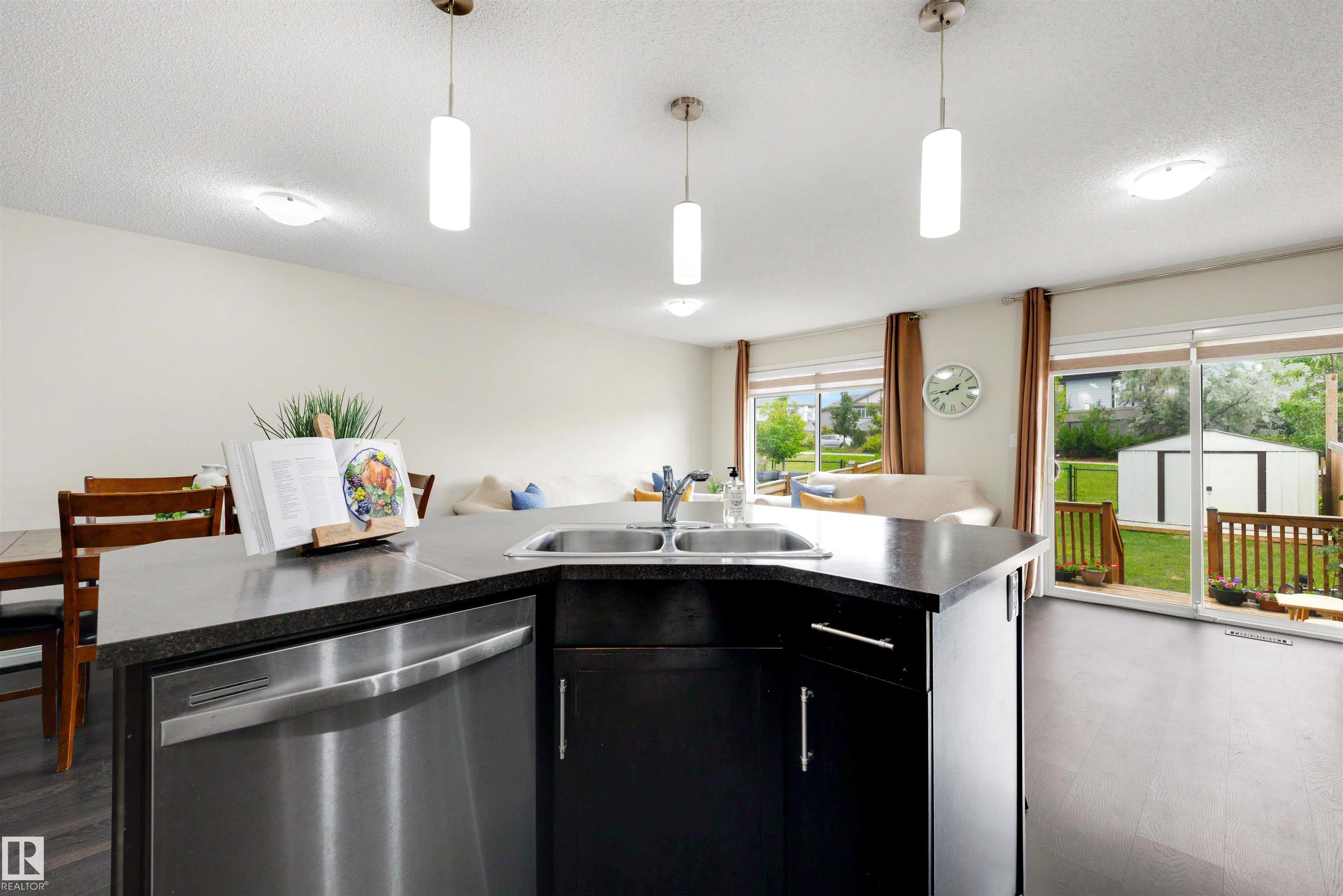 2422 CASSIDY Way