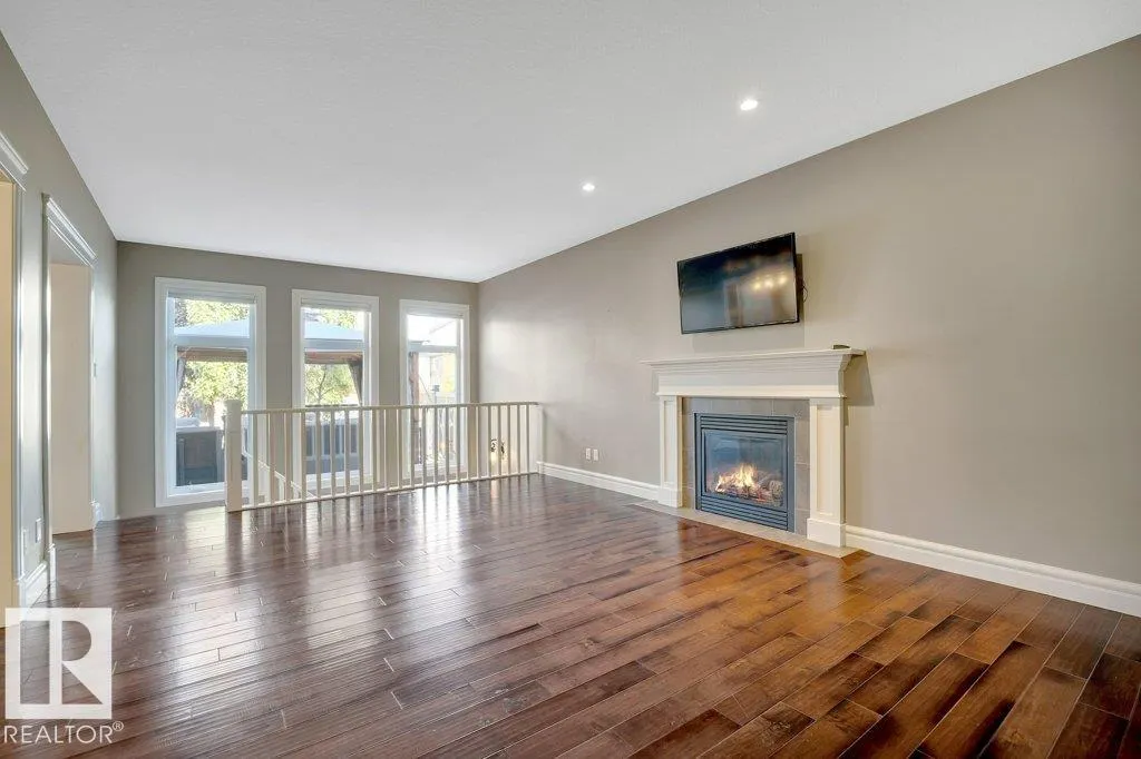 4112 SUMMERLAND Drive