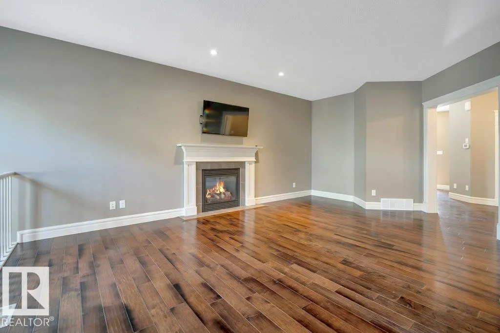 4112 SUMMERLAND Drive