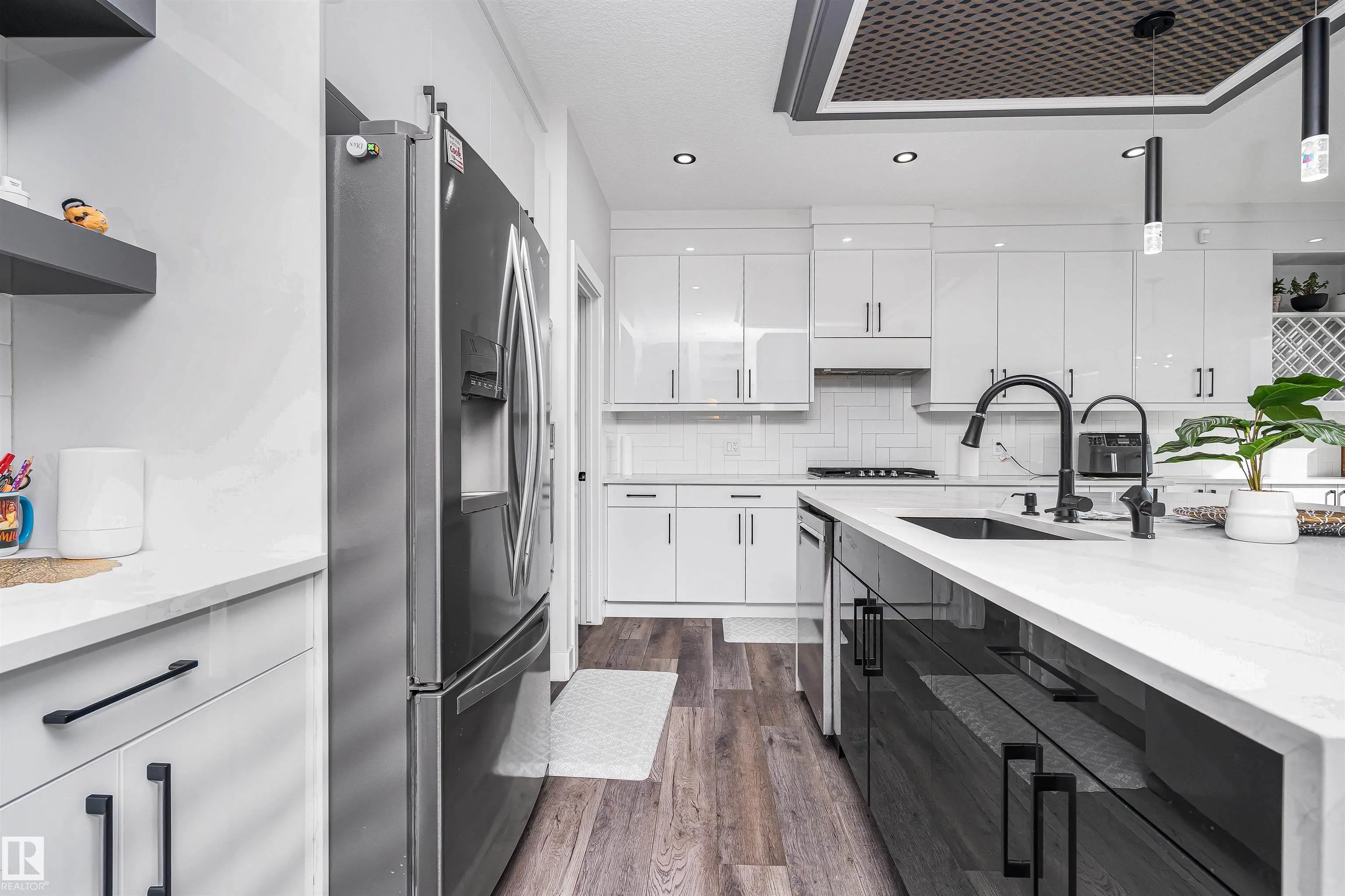 4709 CHARLES BAY Bay