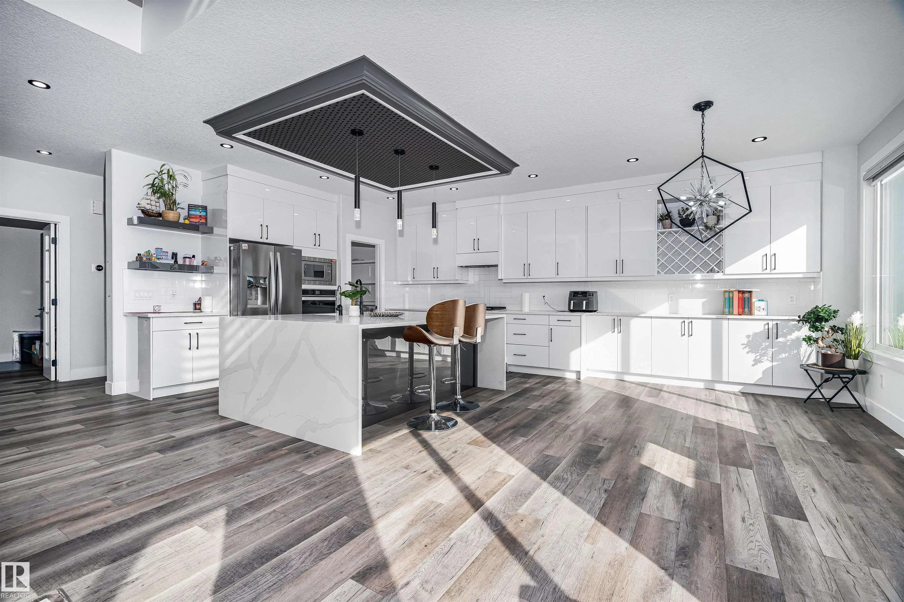4709 CHARLES BAY Bay