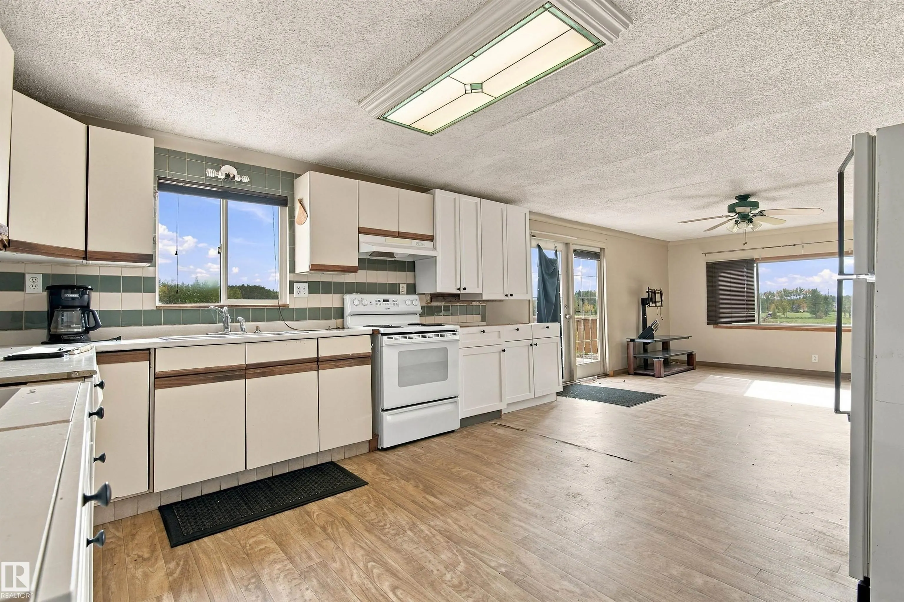 7526 TWP RD 523