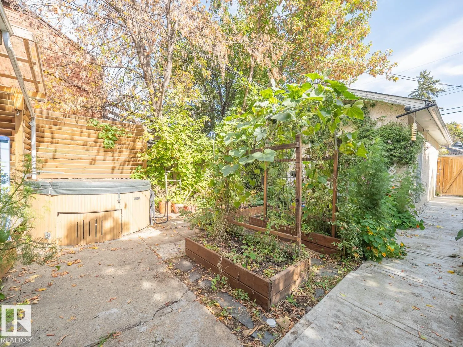 11409 94 Street