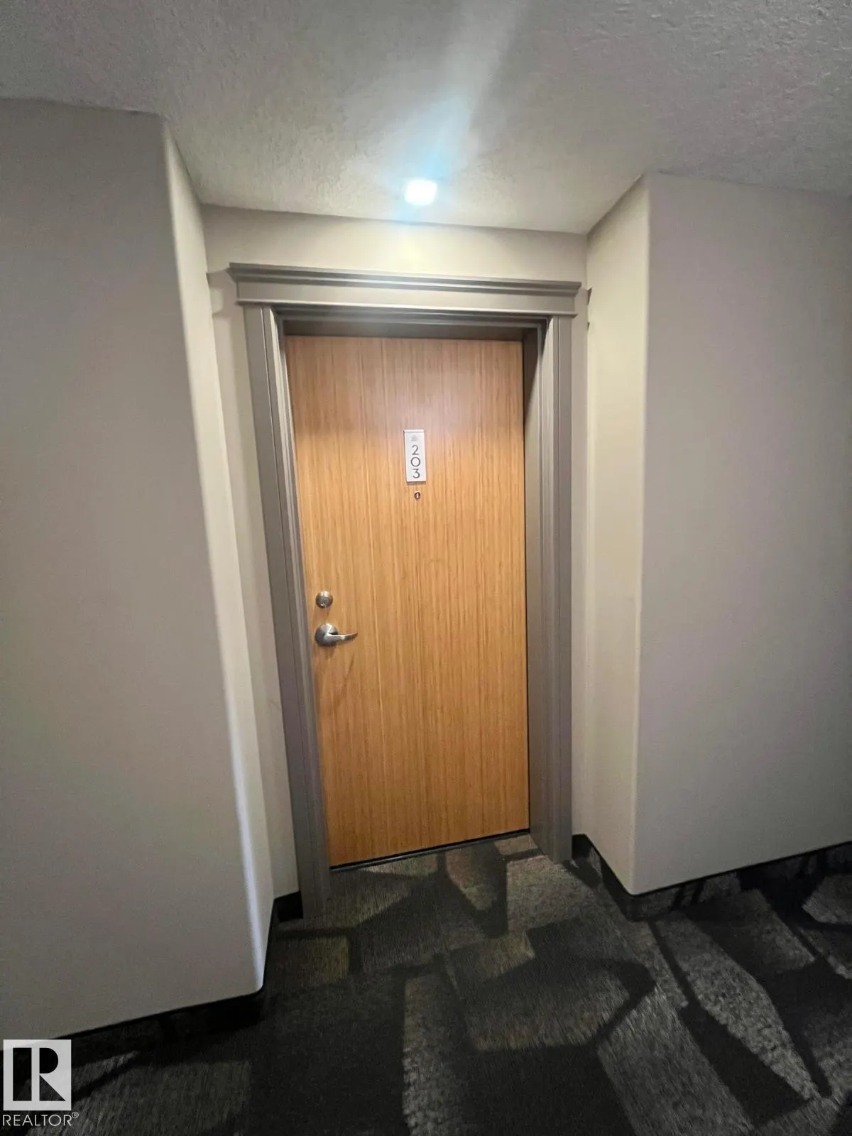 7508 GETTY Gate