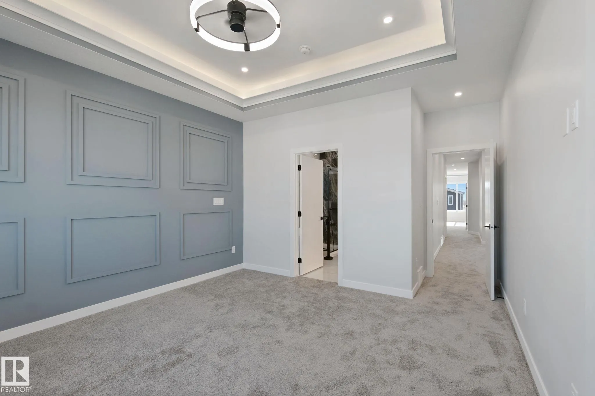 357 MEADOWVIEW Drive