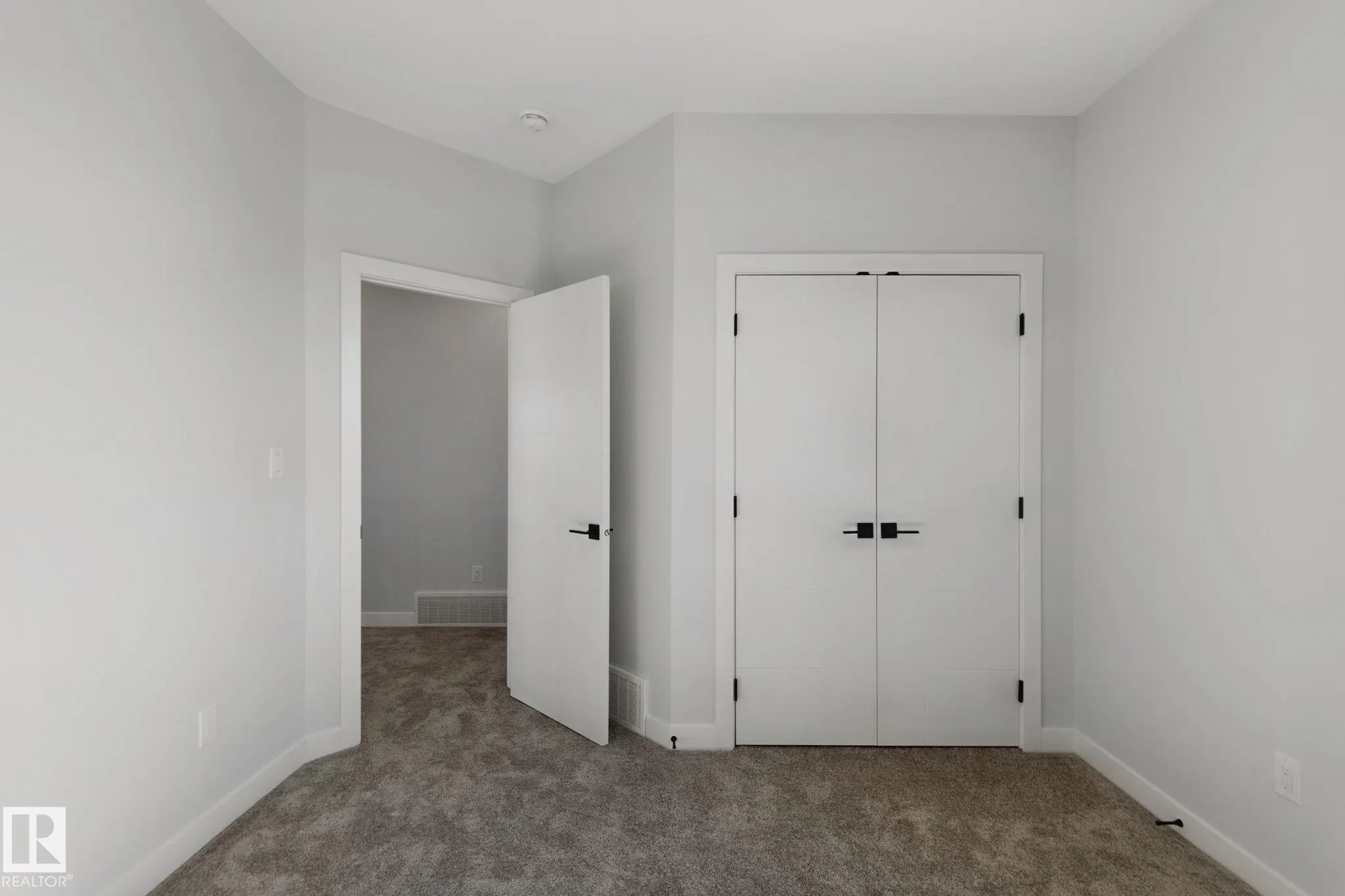 357 MEADOWVIEW Drive