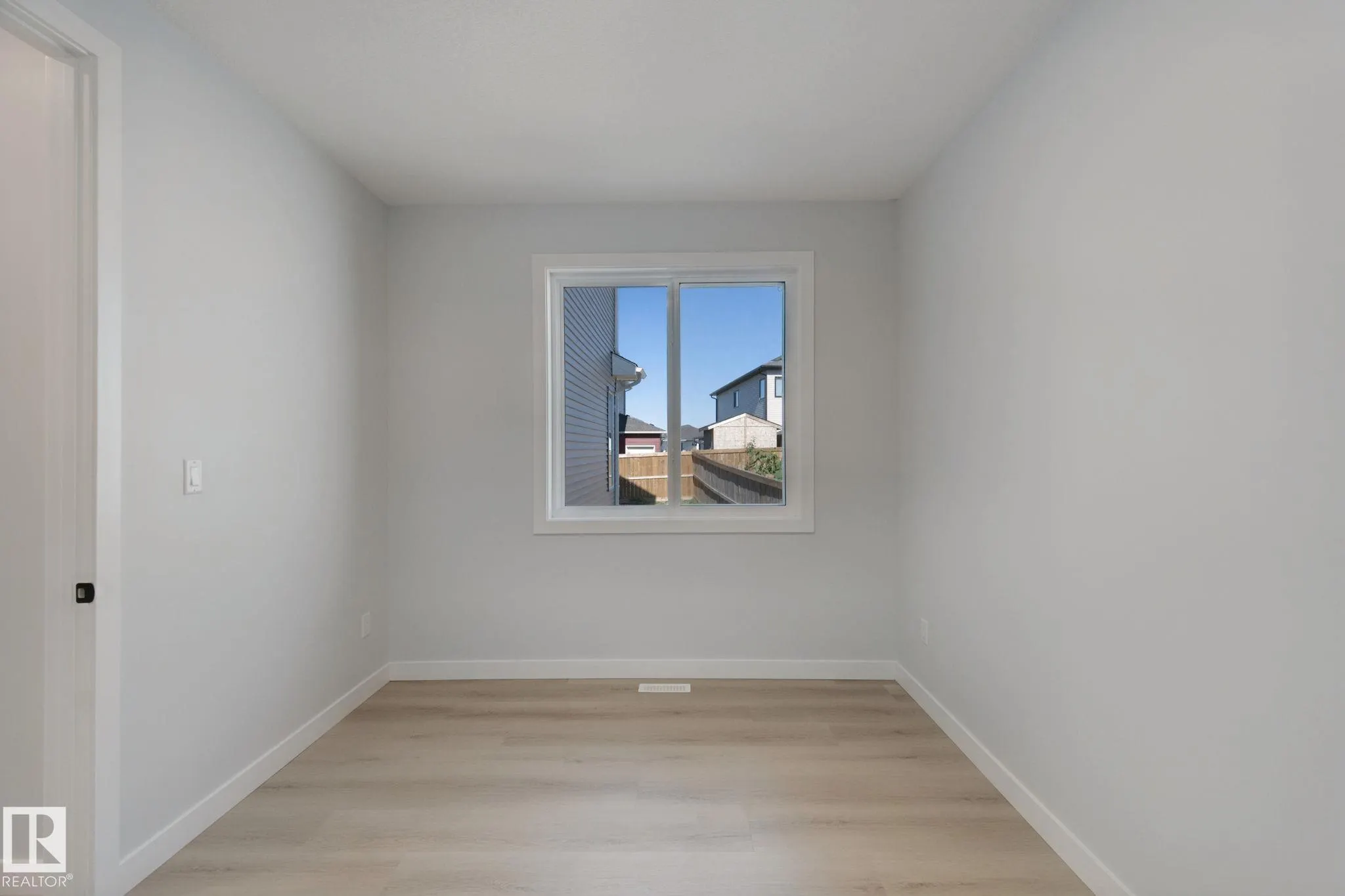 357 MEADOWVIEW Drive