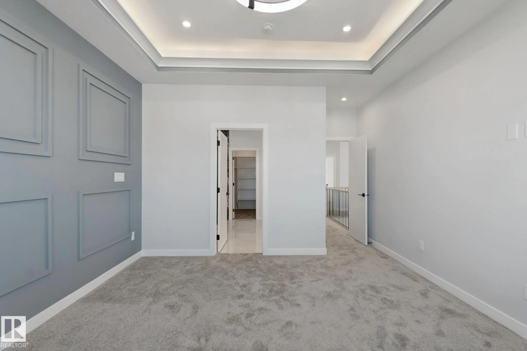357 MEADOWVIEW Drive