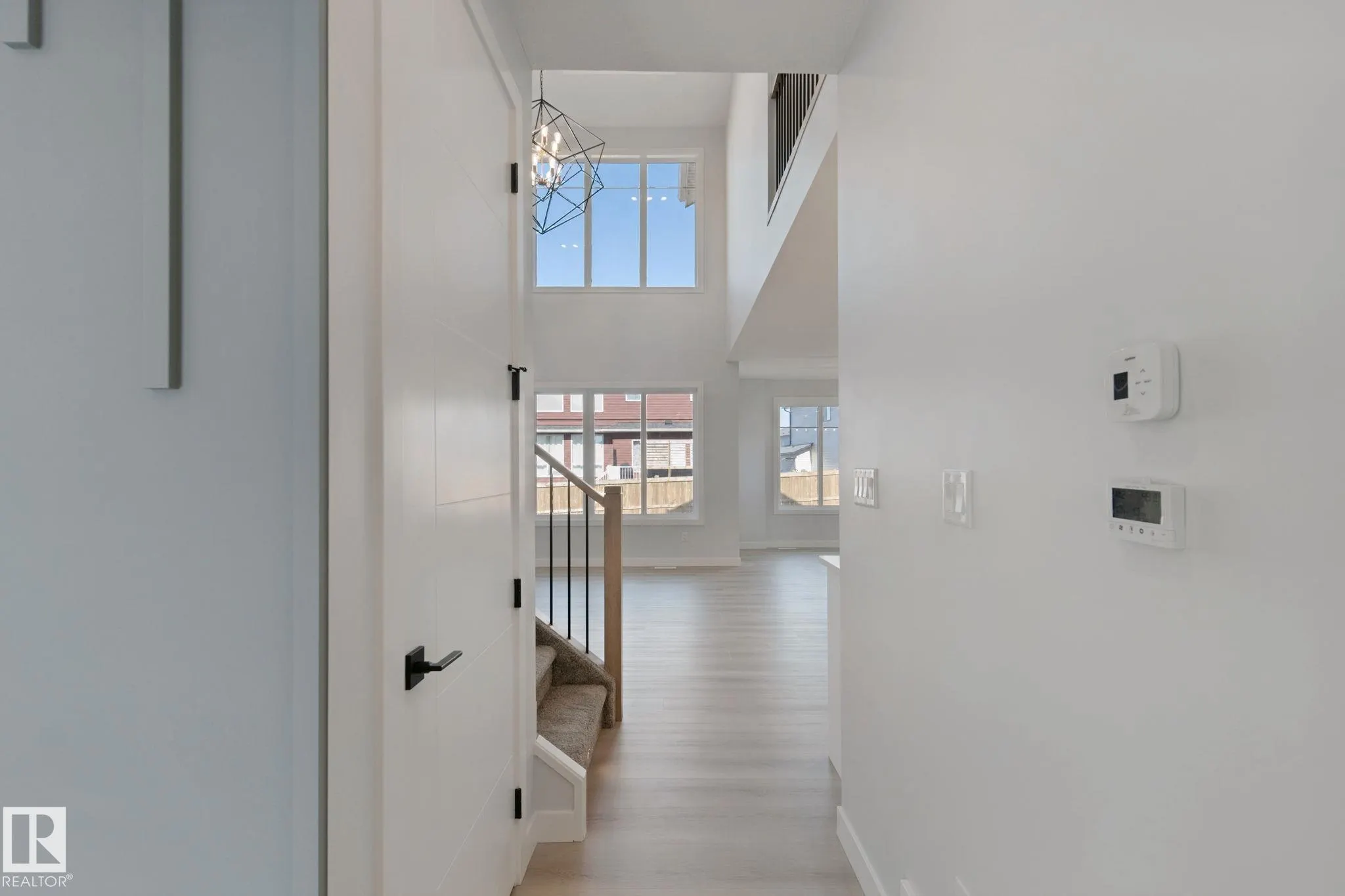 357 MEADOWVIEW Drive