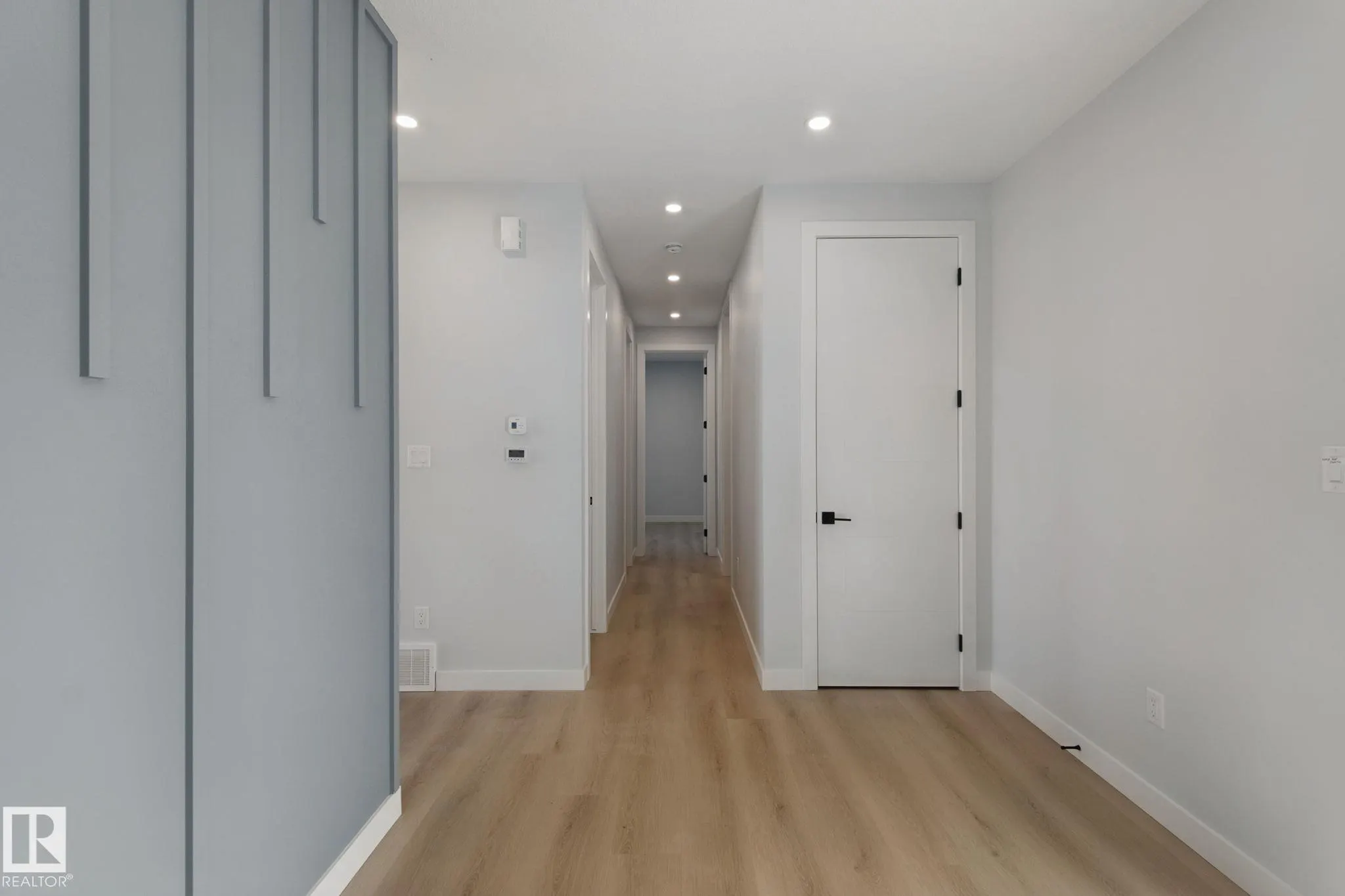 357 MEADOWVIEW Drive