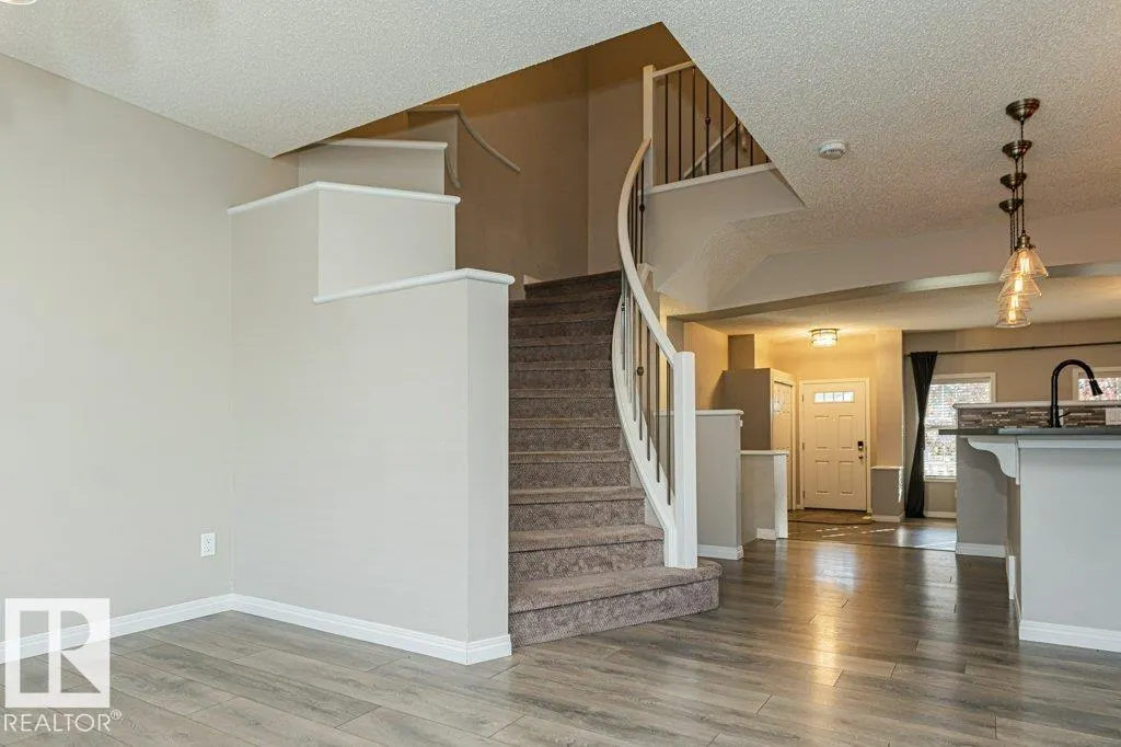 3203 Carpenter Landing