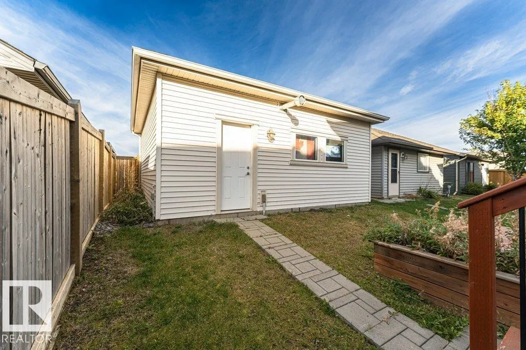 3203 Carpenter Landing