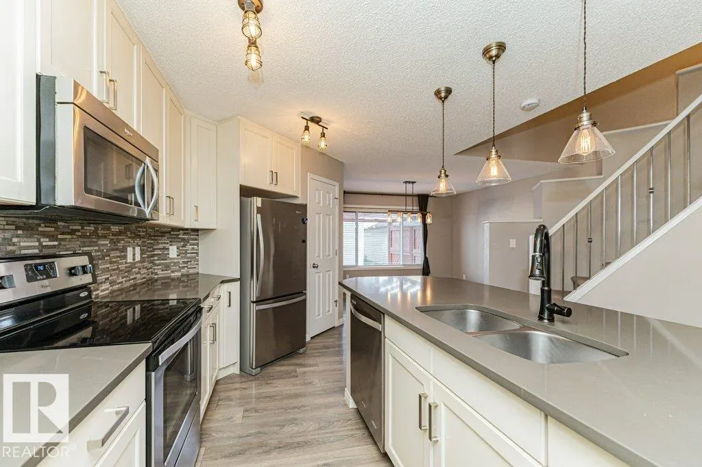 3203 Carpenter Landing
