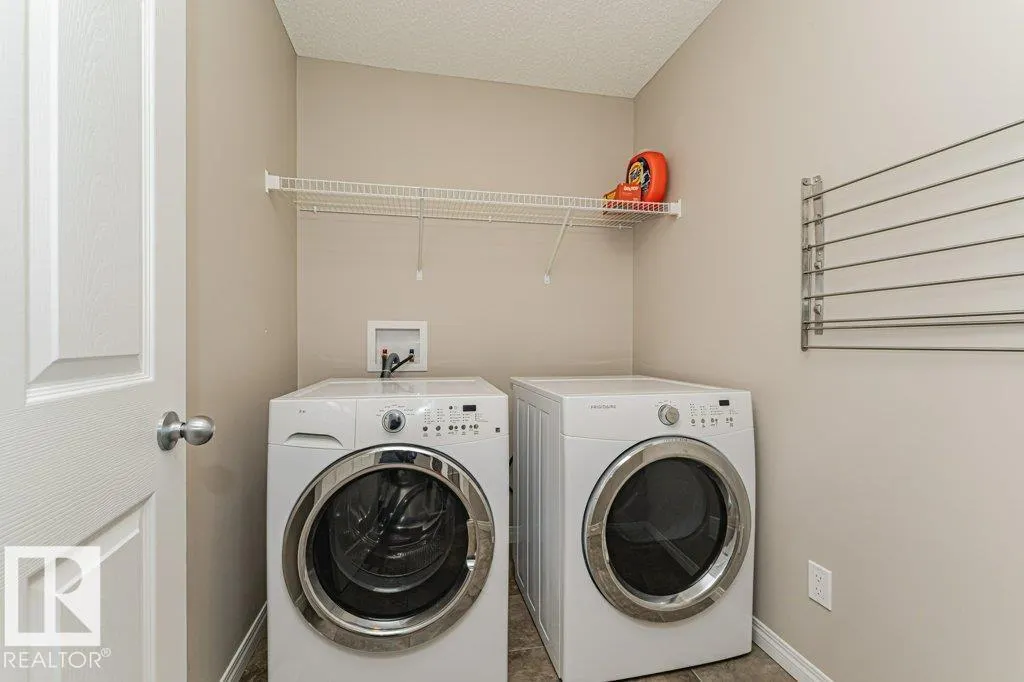 3203 Carpenter Landing