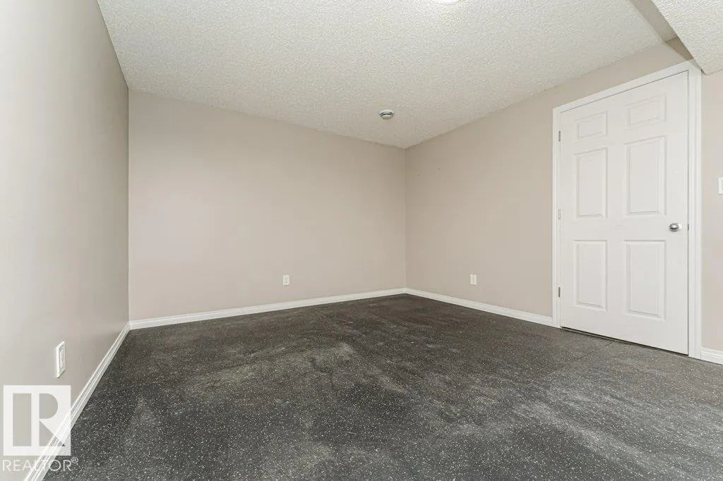 3203 Carpenter Landing