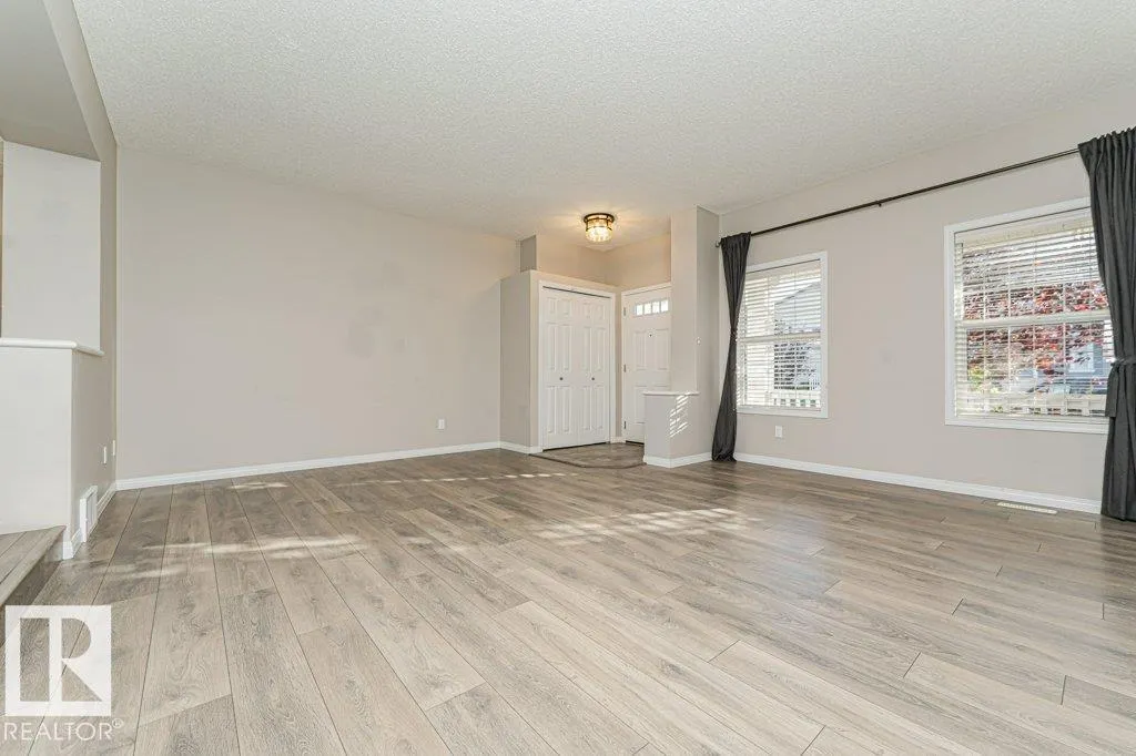 3203 Carpenter Landing