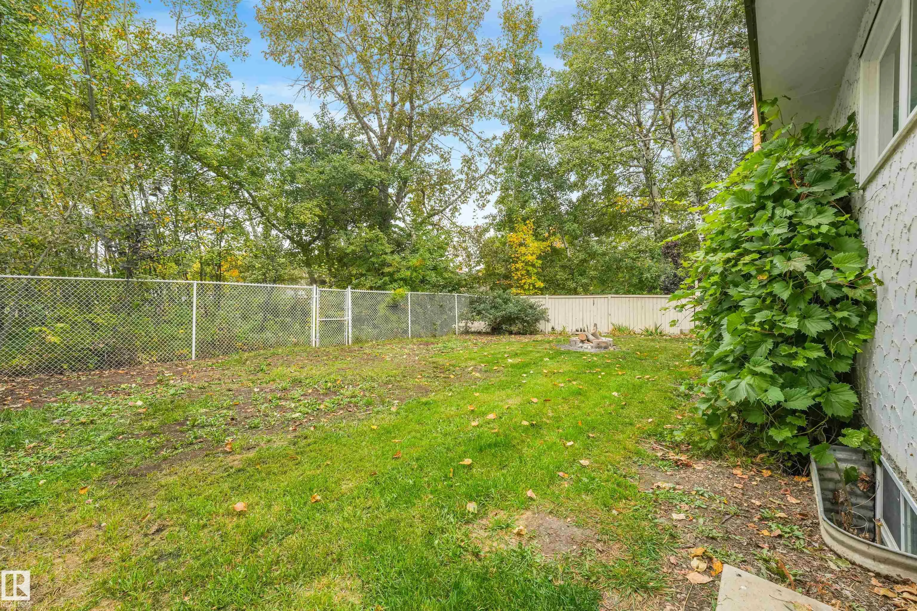 19 GATEWOOD Avenue
